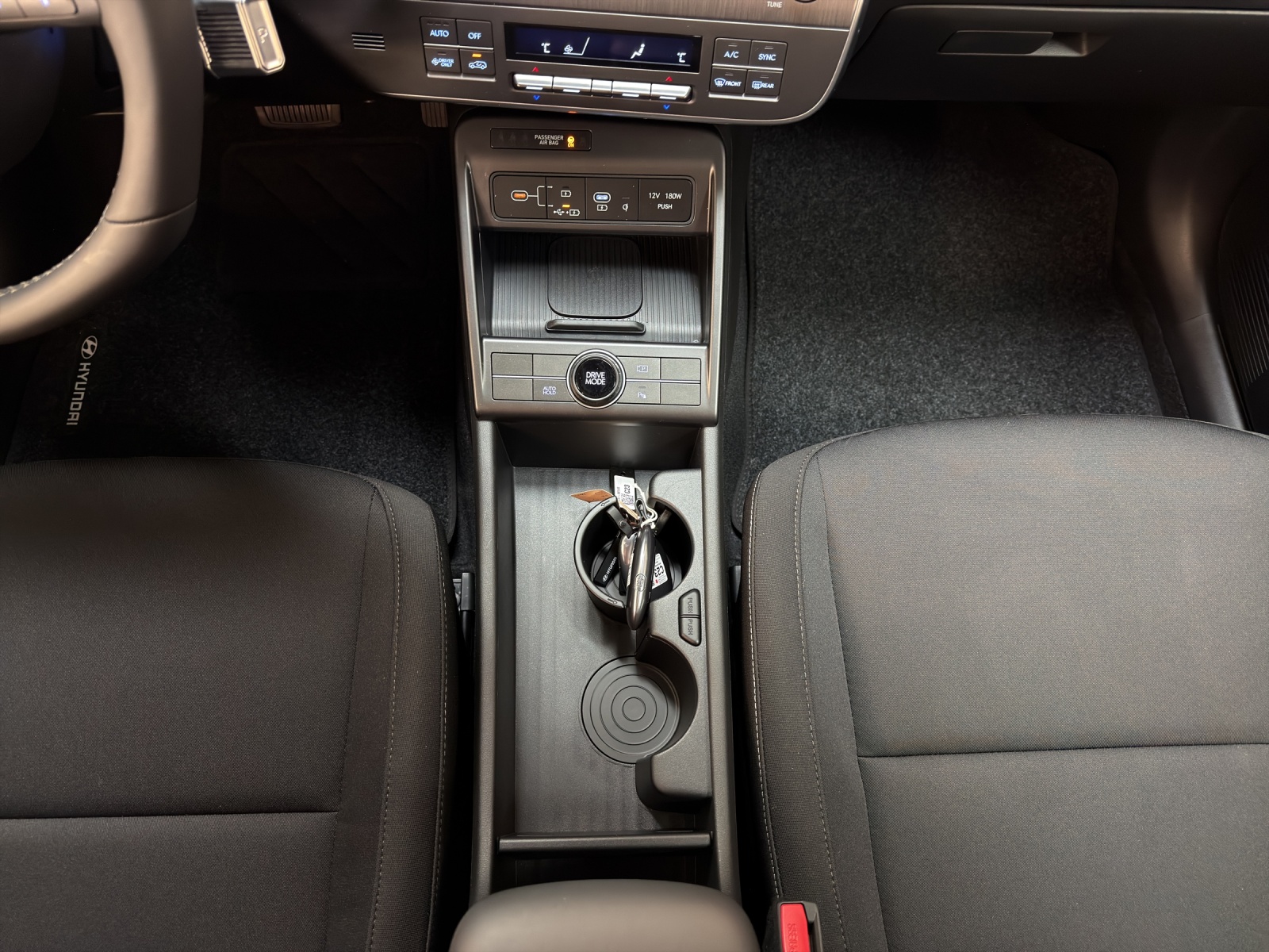 HYUNDAI Kona 1.6 GDi HEV Origo DCT-image-14