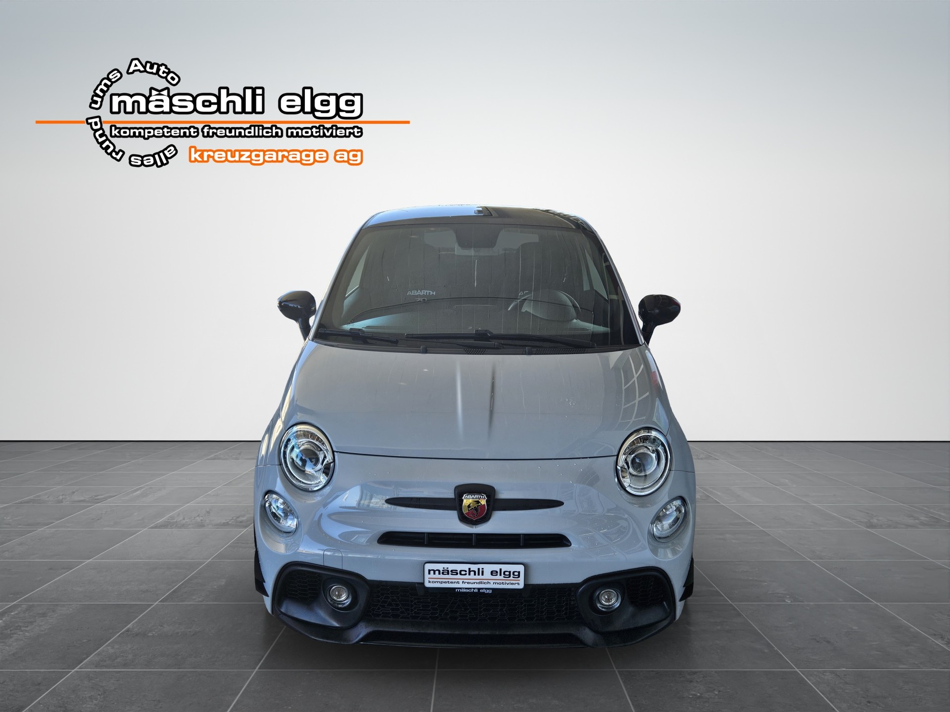 FIAT 595 Abarth 1.4 T-Jet 165 70th Anniversary-image-4