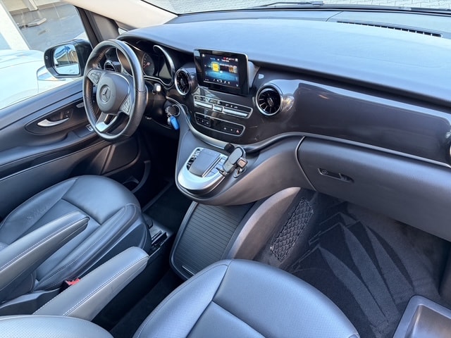 MERCEDES-BENZ V 250 d lang 4Matic 9G-Tronic-image-3