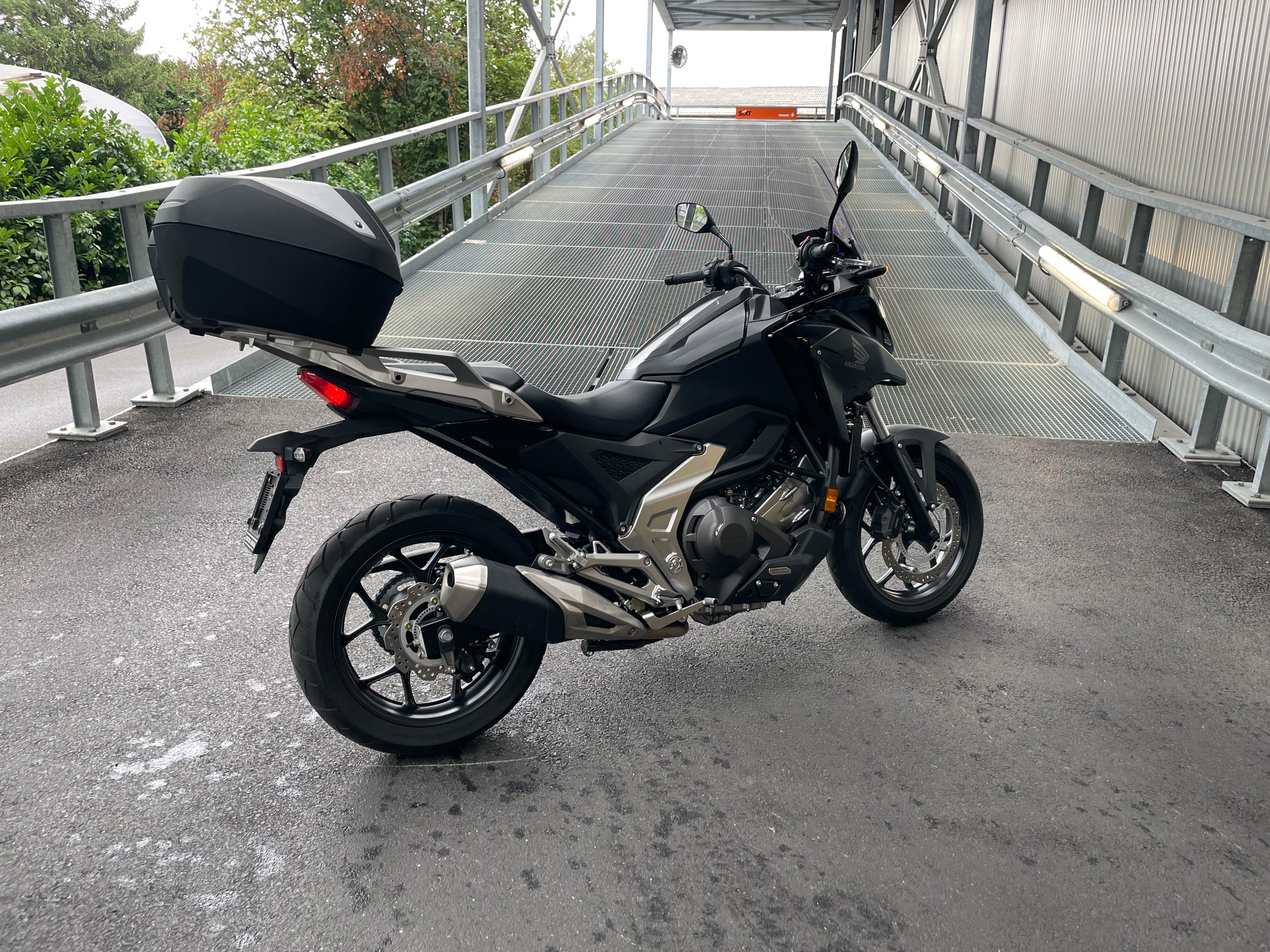 HONDA NC 750 X DCT-showroom-element-3