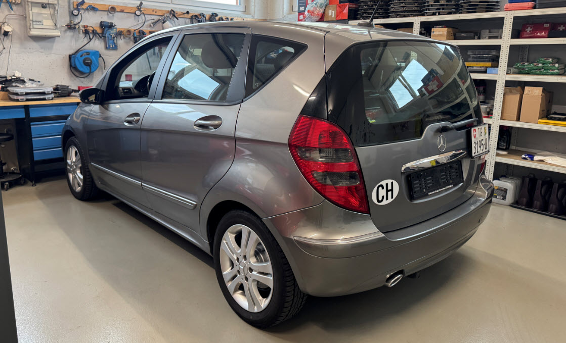 MERCEDES-BENZ A 150 Classic-image-2