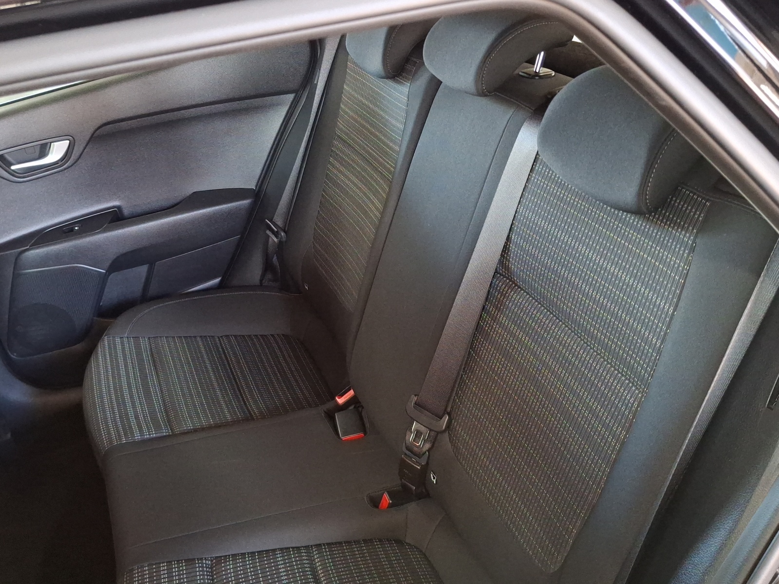 KIA Stonic 1.0 T-GDI GT-Line DCT-image-11