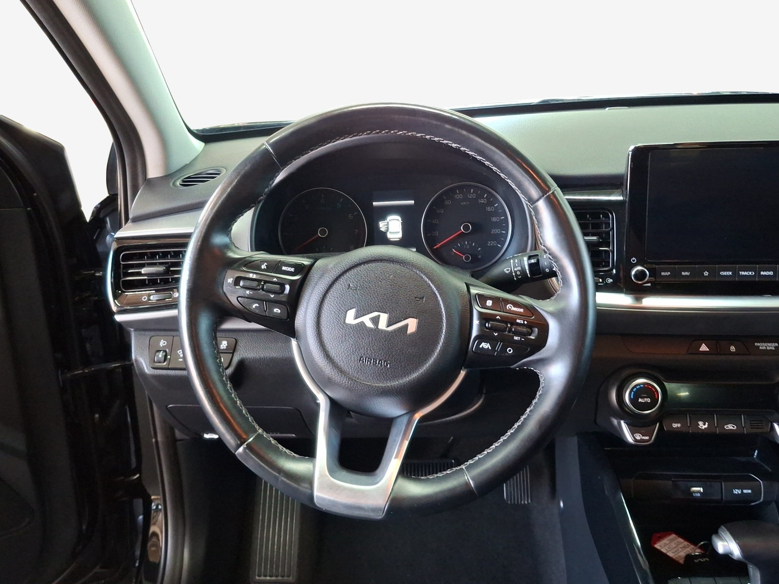 KIA Stonic 1.0 T-GDI GT-Line DCT-image-9