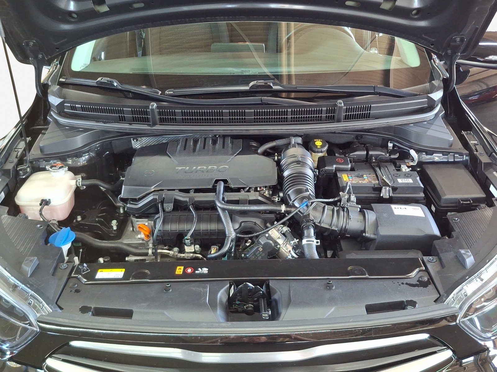 KIA Stonic 1.0 T-GDI GT-Line DCT-image-13