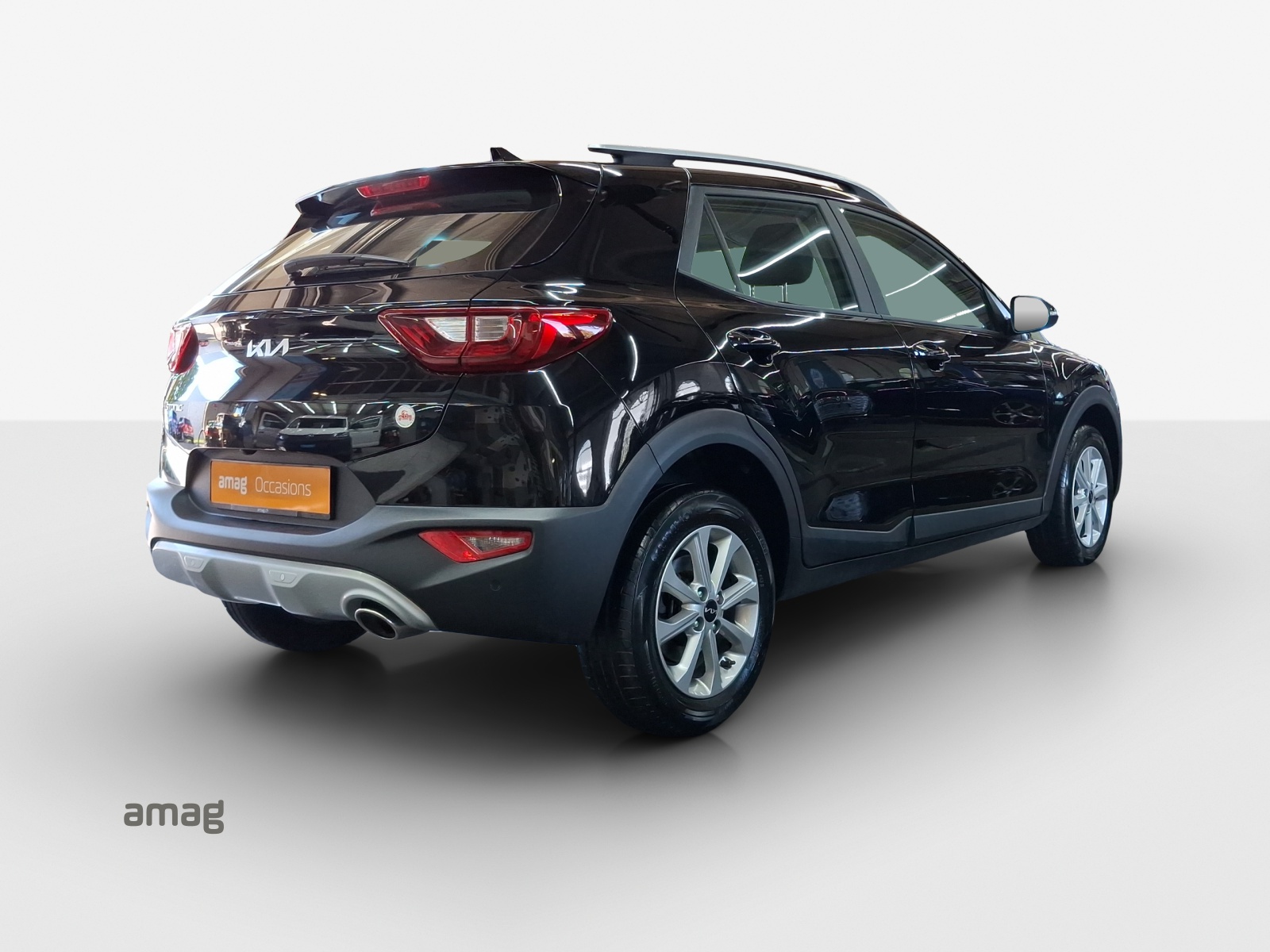 KIA Stonic 1.0 T-GDI GT-Line DCT-image-4