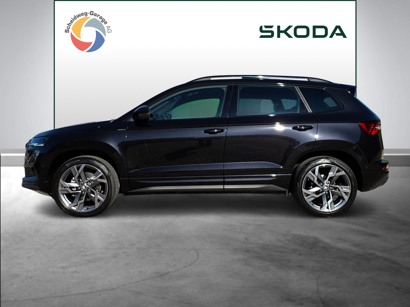 SKODA Karoq 2.0 TSI SportLine 4x4 DSG-showroom-element-2