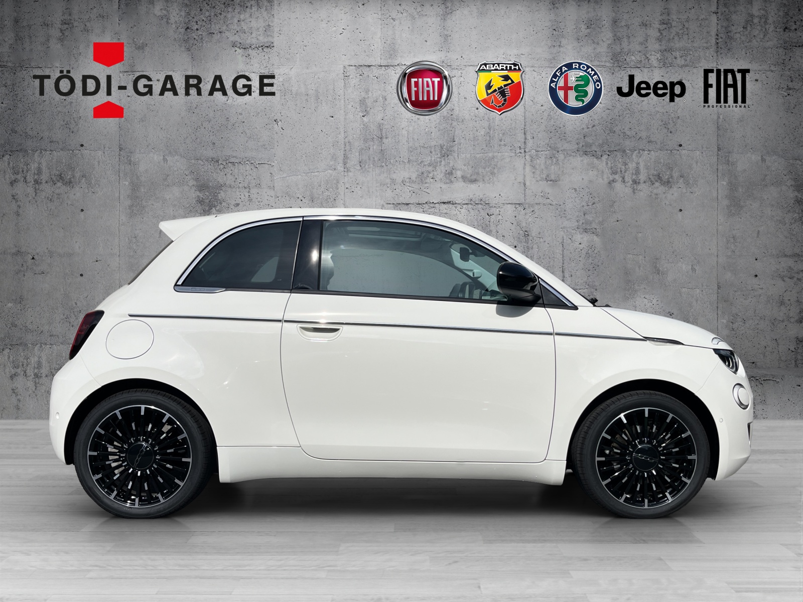 FIAT 500La Prima-image-6