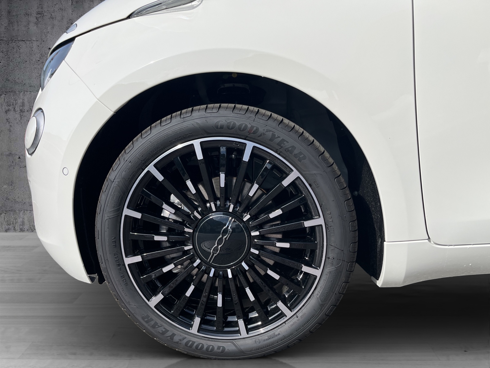 FIAT 500La Prima-image-15