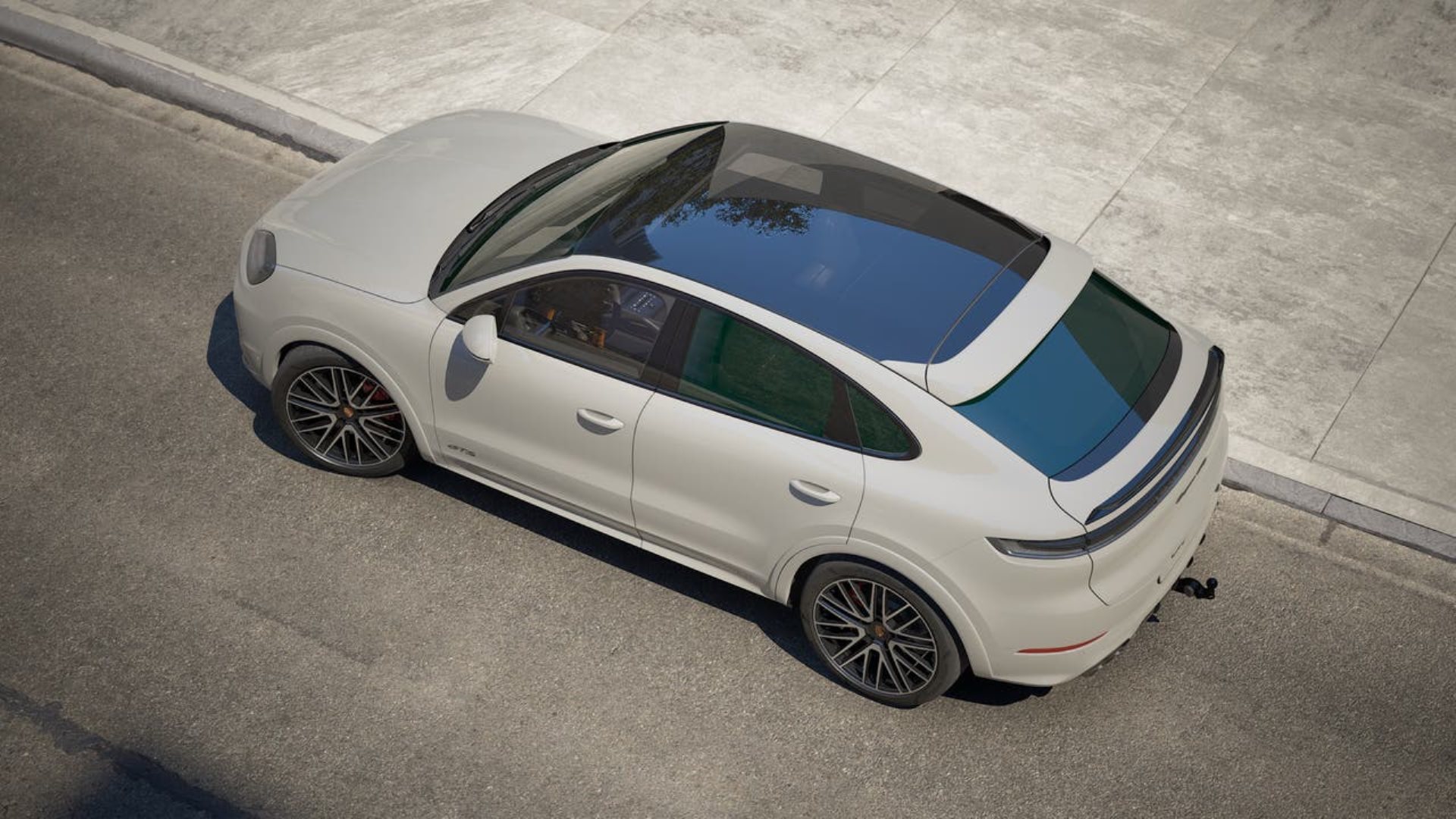 PORSCHE Cayenne GTS Coupé-image-3