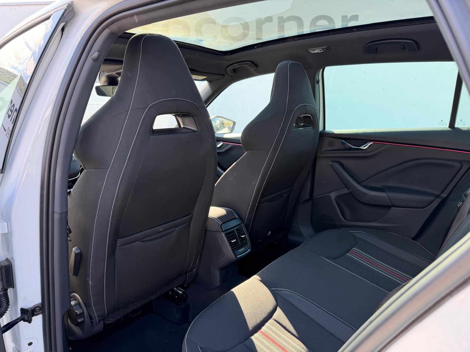 SKODA Scala 1.5 TSI Monte Carlo DSG-image-6