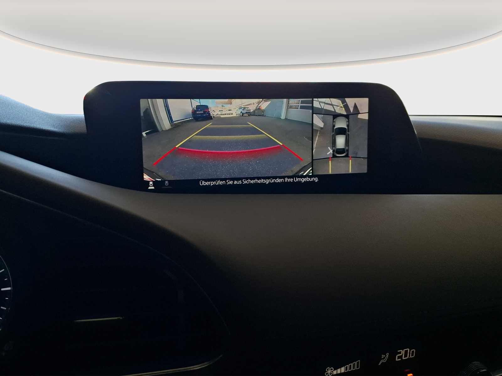 MAZDA 3 Hatchback SKYACTIV-G M Hybrid 122 Revolution-image-14