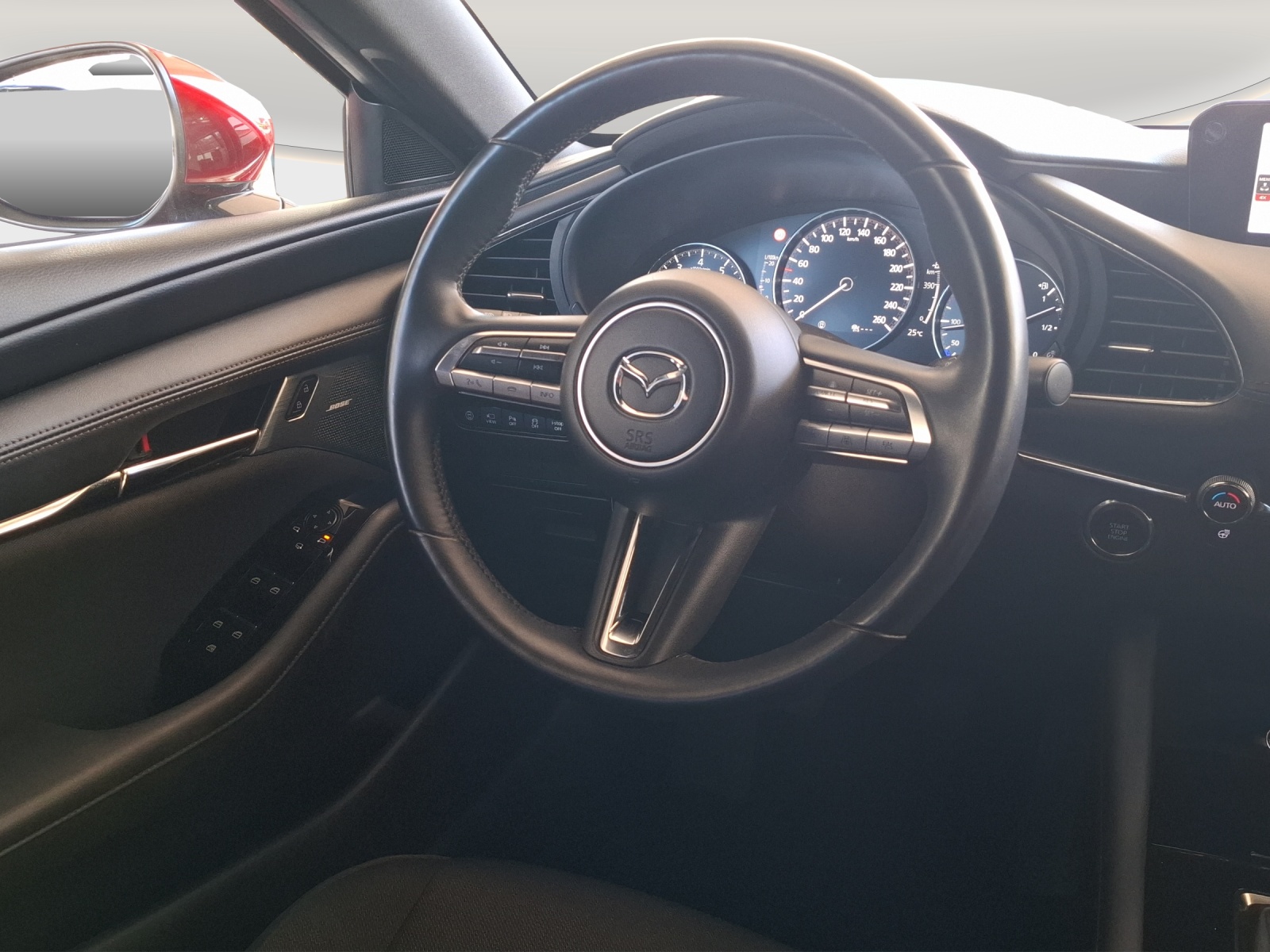 MAZDA 3 Hatchback SKYACTIV-G M Hybrid 122 Revolution-image-15
