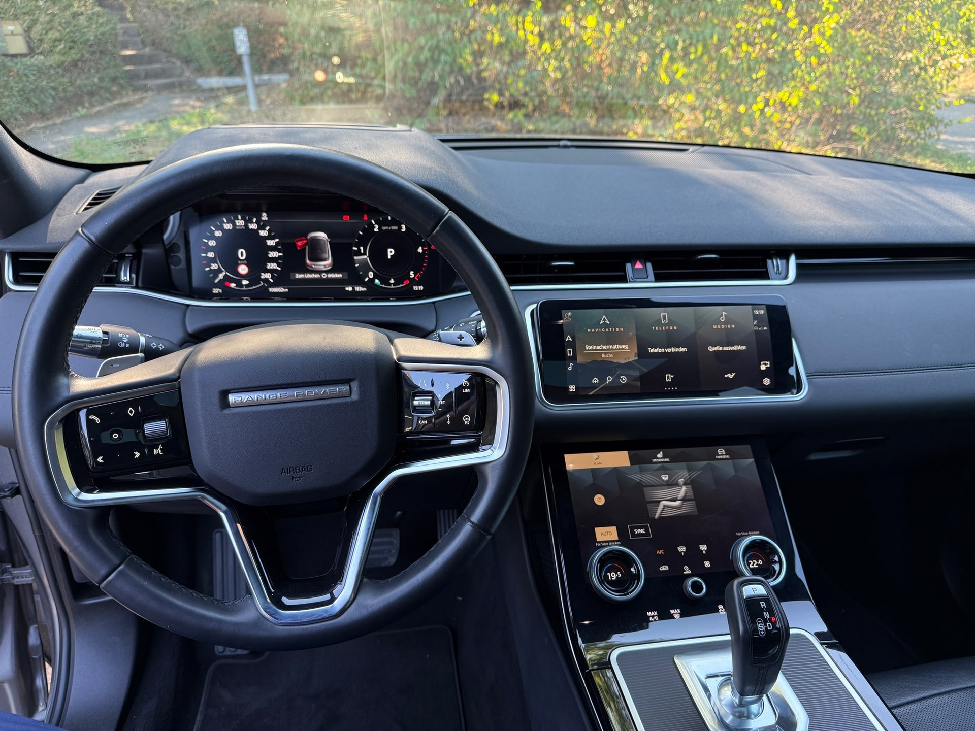 LAND ROVER Range Rover Evoque D 200 HSE AT9-image-5