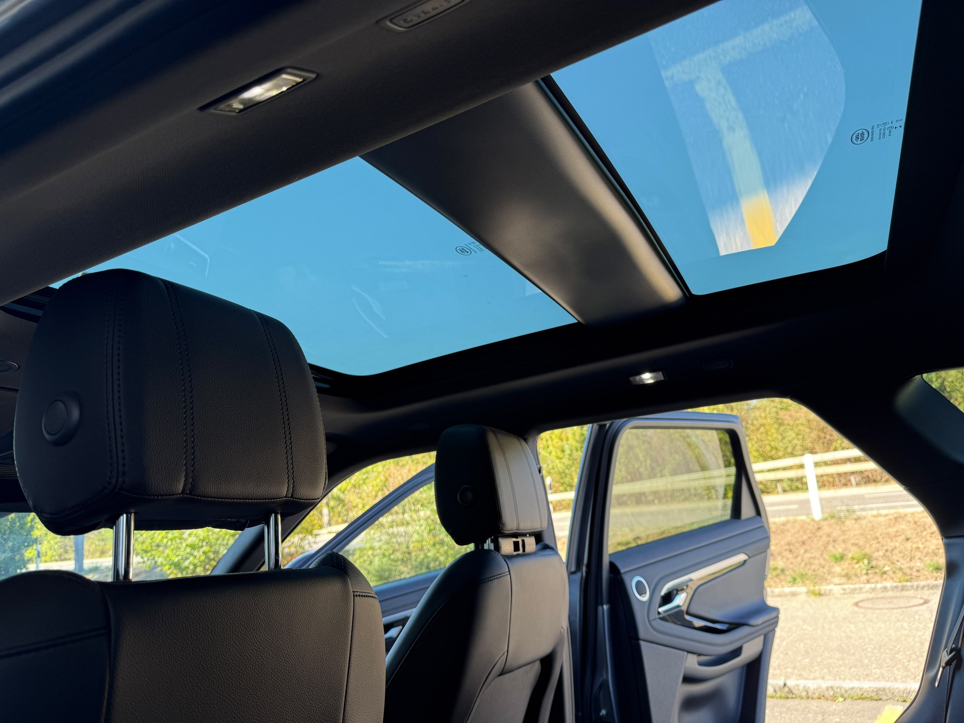 LAND ROVER Range Rover Evoque D 200 HSE AT9-image-10