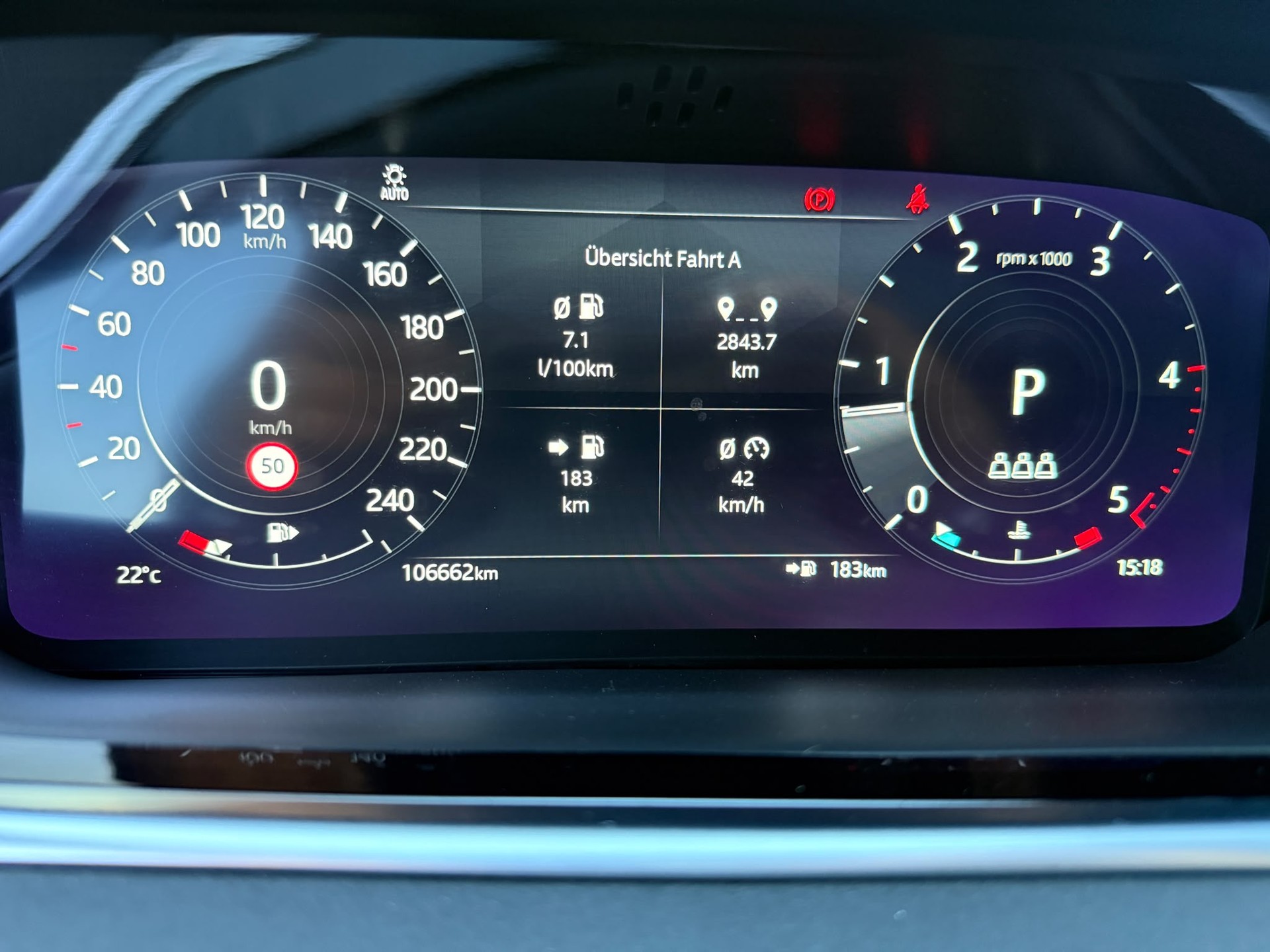 LAND ROVER Range Rover Evoque D 200 HSE AT9-image-4