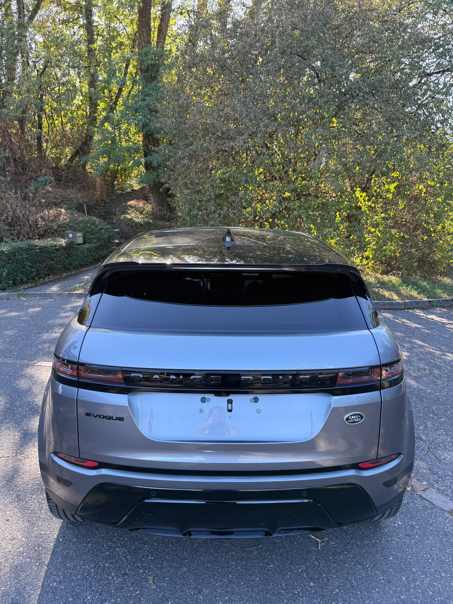 LAND ROVER Range Rover Evoque D 200 HSE AT9-image-3