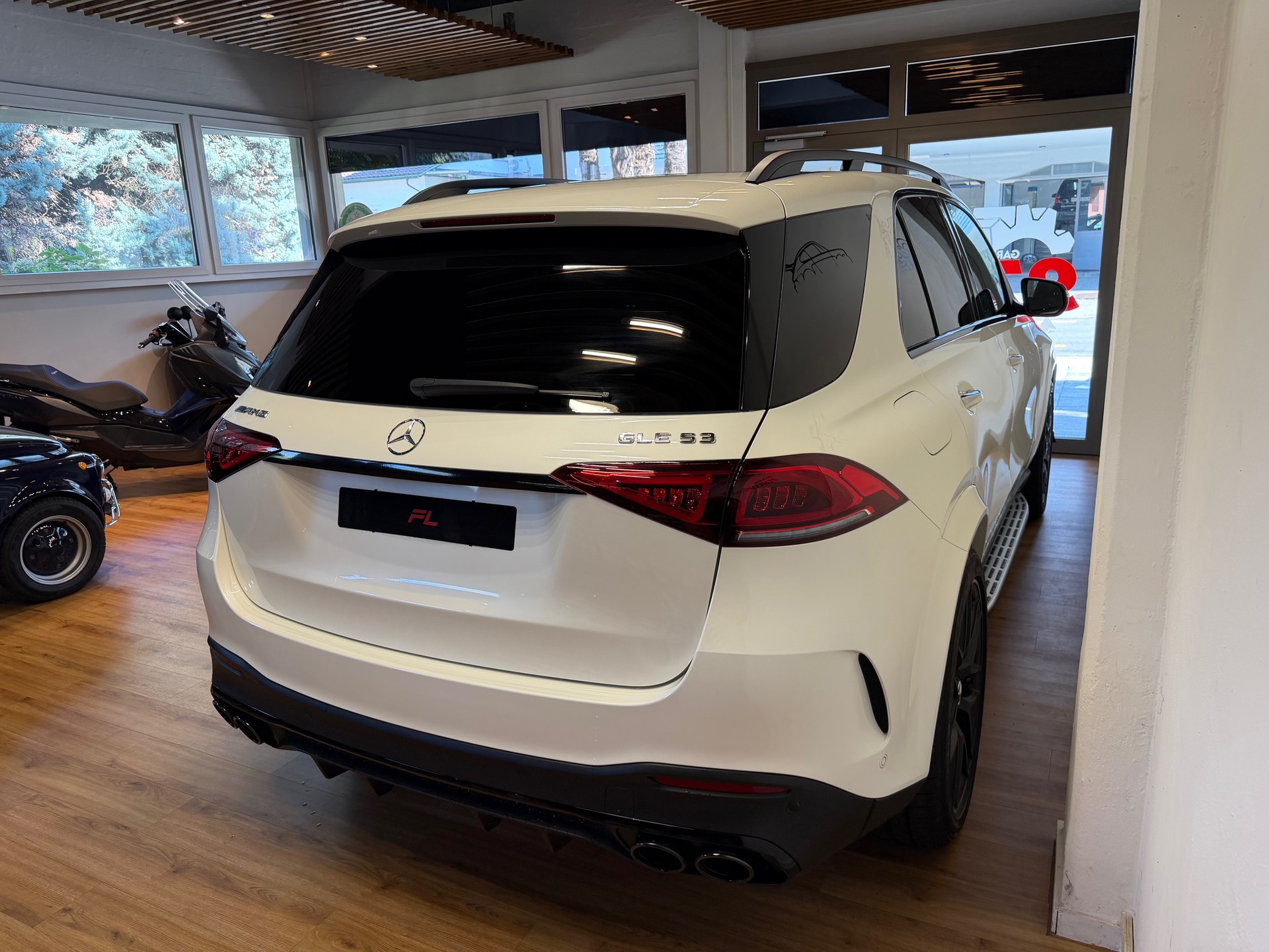 MERCEDES-BENZ GLE 53 AMG 4Matic+ 9G-Speedshift-image-6