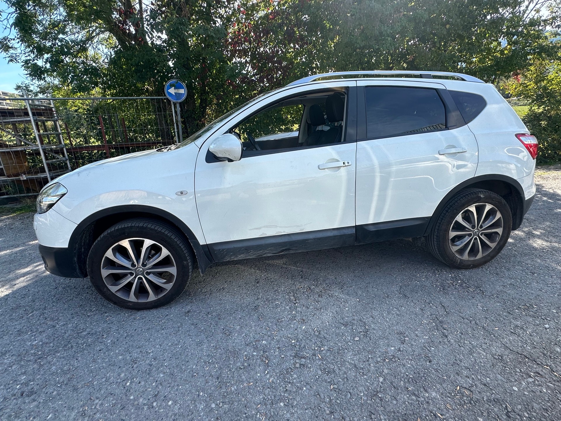 NISSAN Qashqai 2.0 4WD tekna XTronic CVT-image-3
