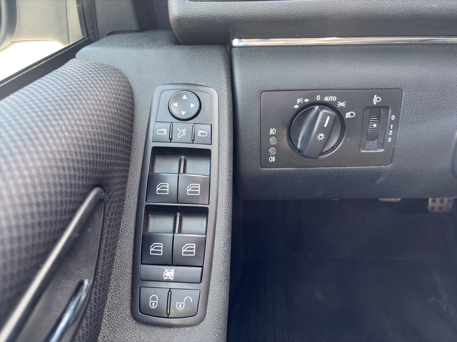 MERCEDES-BENZ B 180 BlueEfficiency Selection-image-13