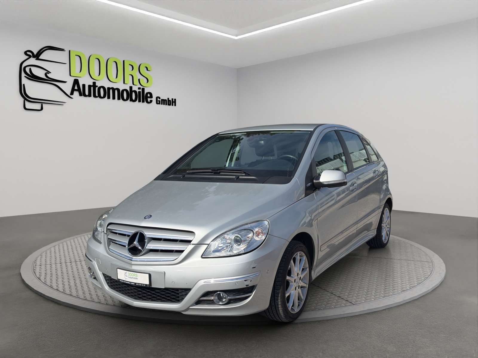 MERCEDES-BENZ B 180 BlueEfficiency Selection-showroom-element-3