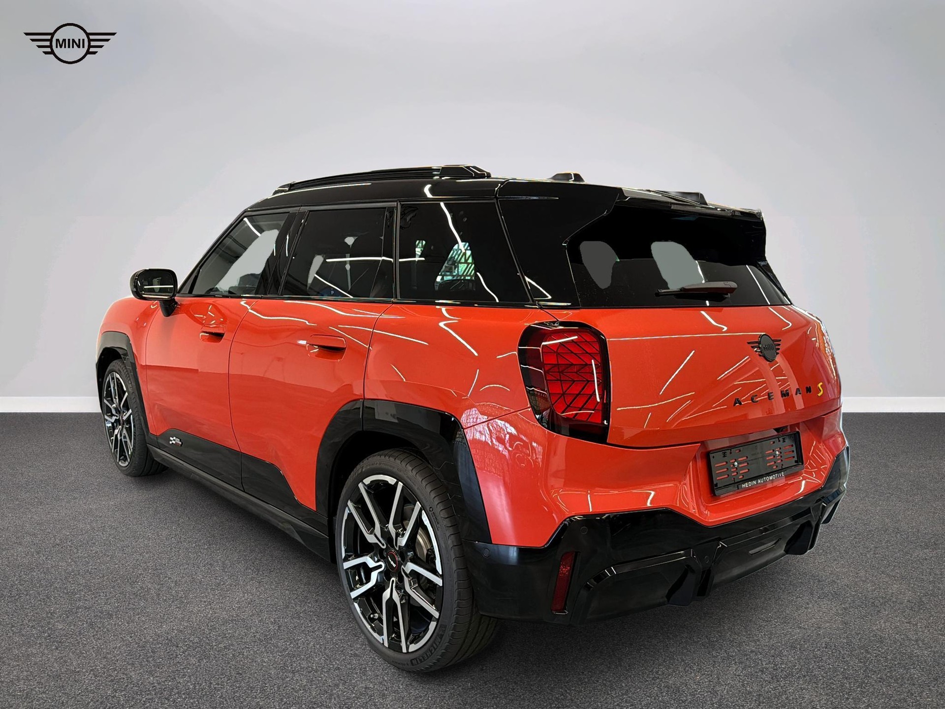 MINI Aceman SE-image-3