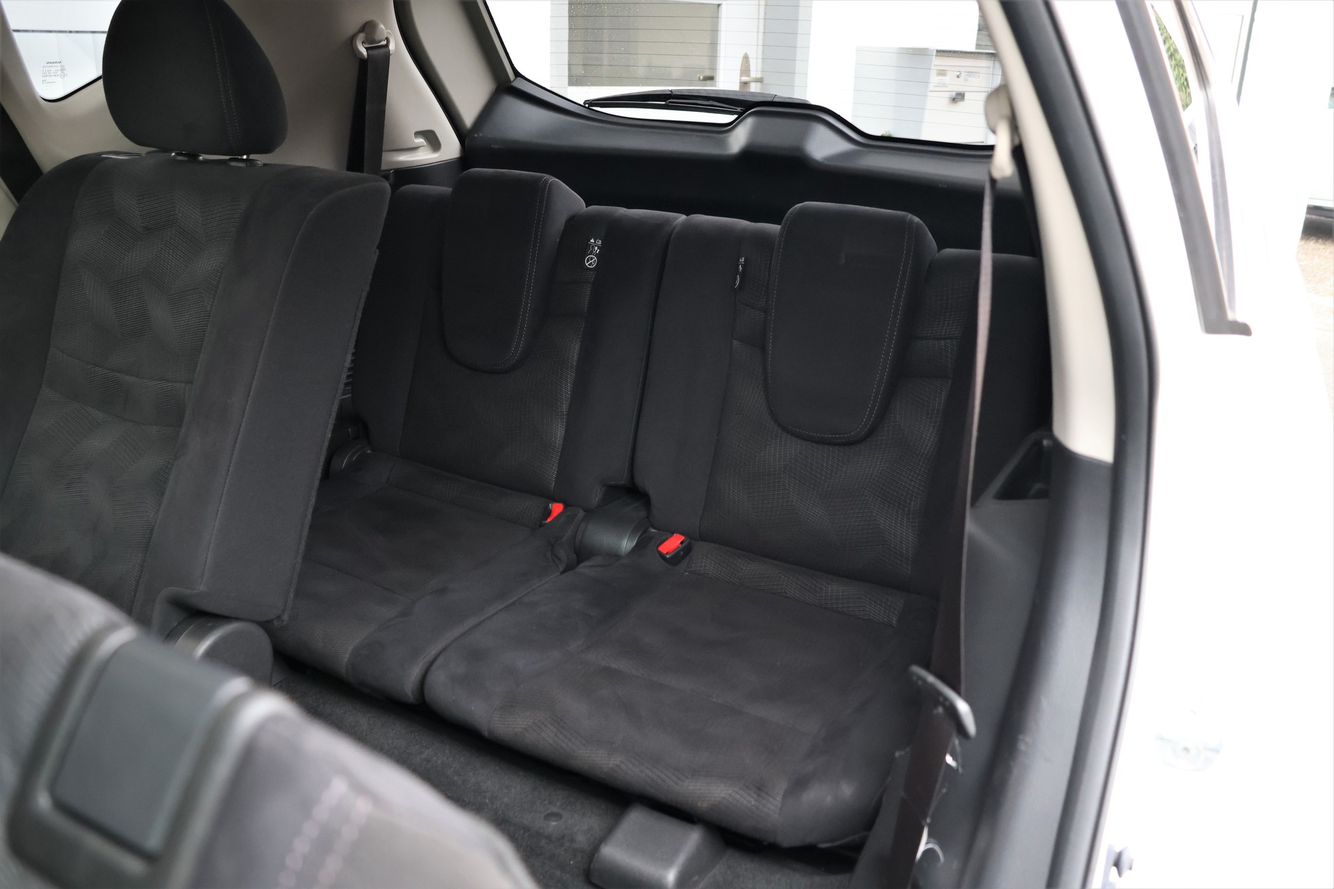 NISSAN X-Trail 2.0 dCi acenta Xtronic CVT ALL-MODE 4x4 (CH) 7 Plätzer-image-13