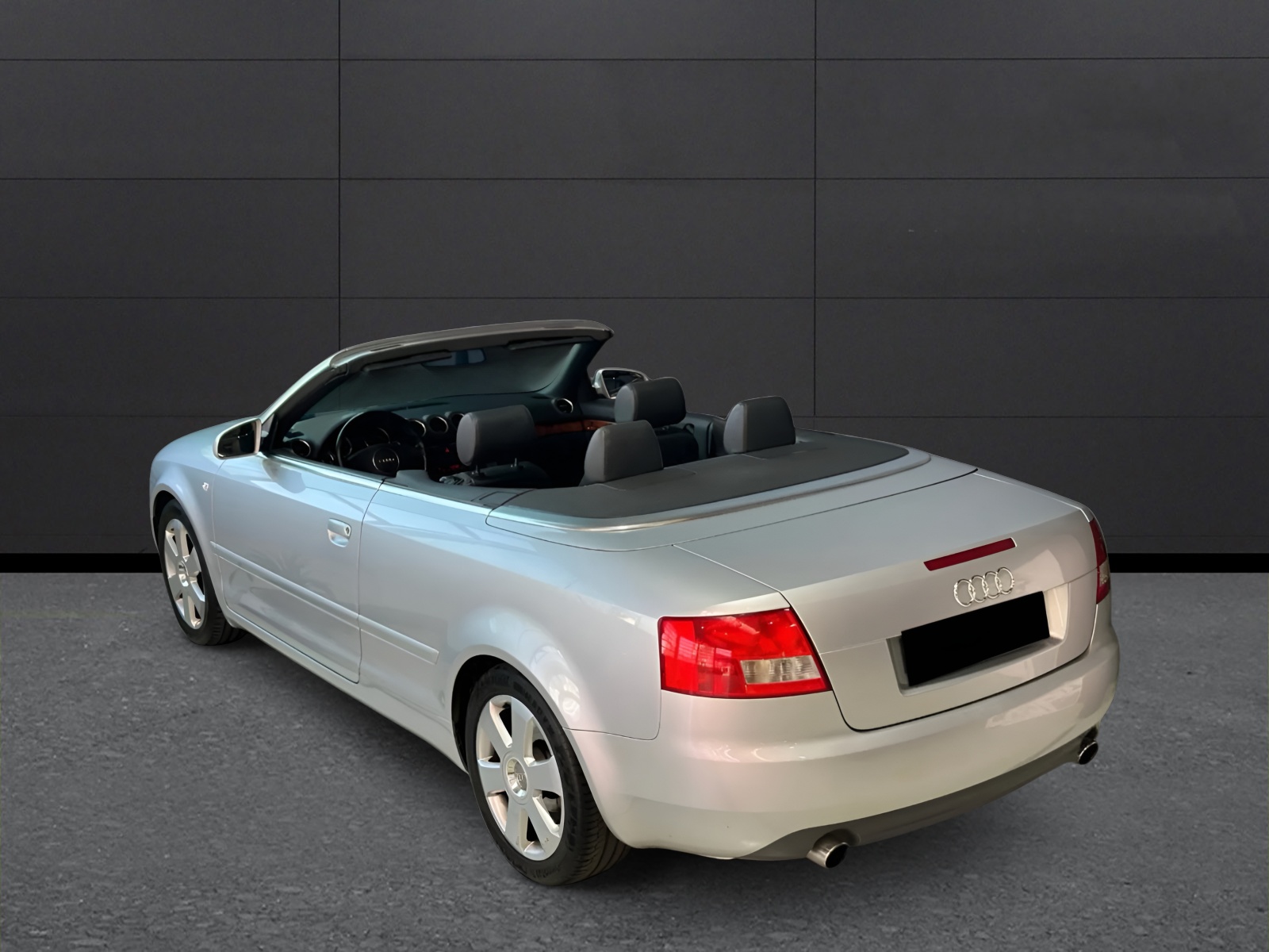 AUDI AUDI A4 Cabriolet 2.4 V6 Automat-image-10