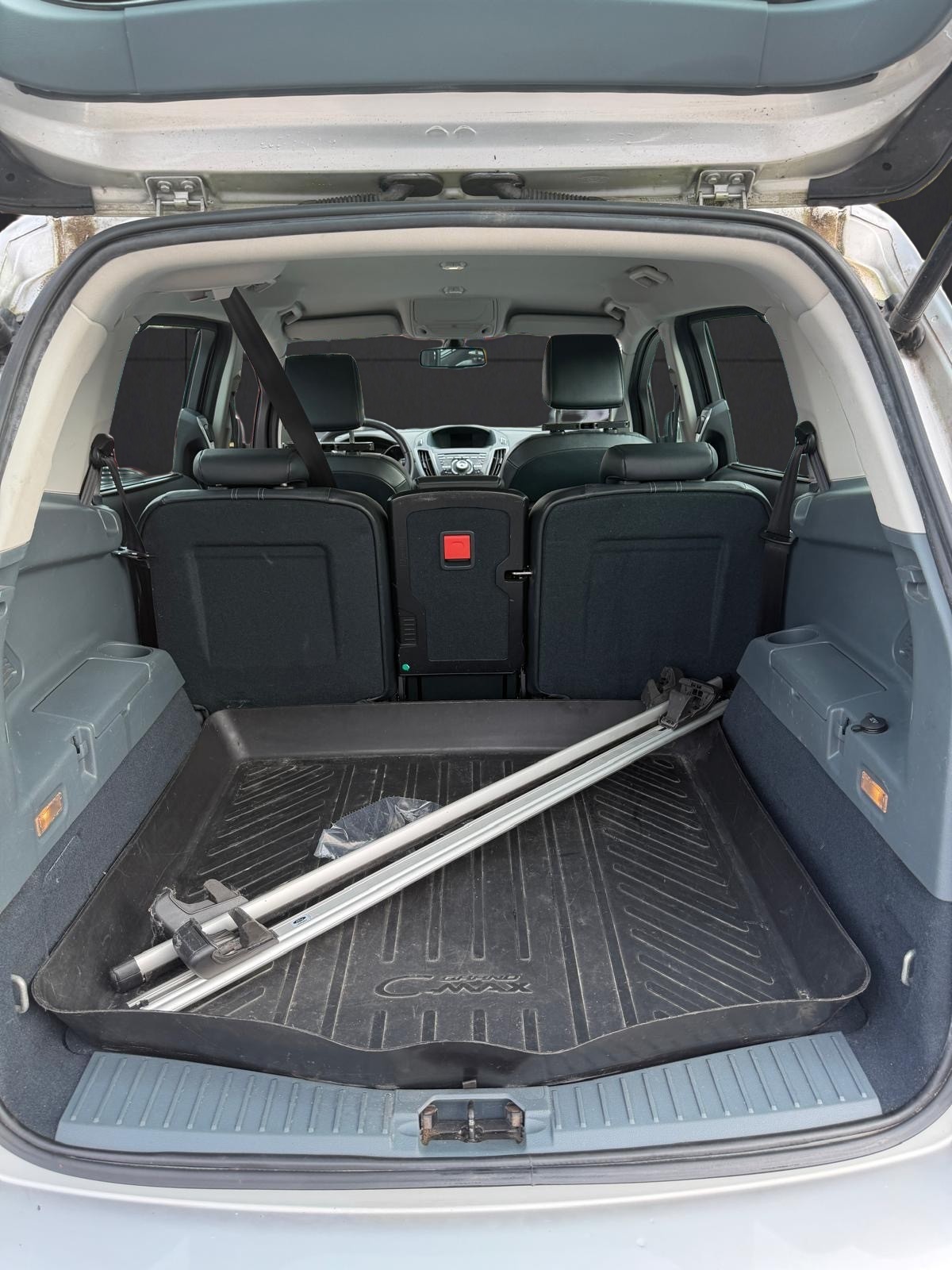 FORD Grand C-Max 1.6 SCTi Titanium-image-8