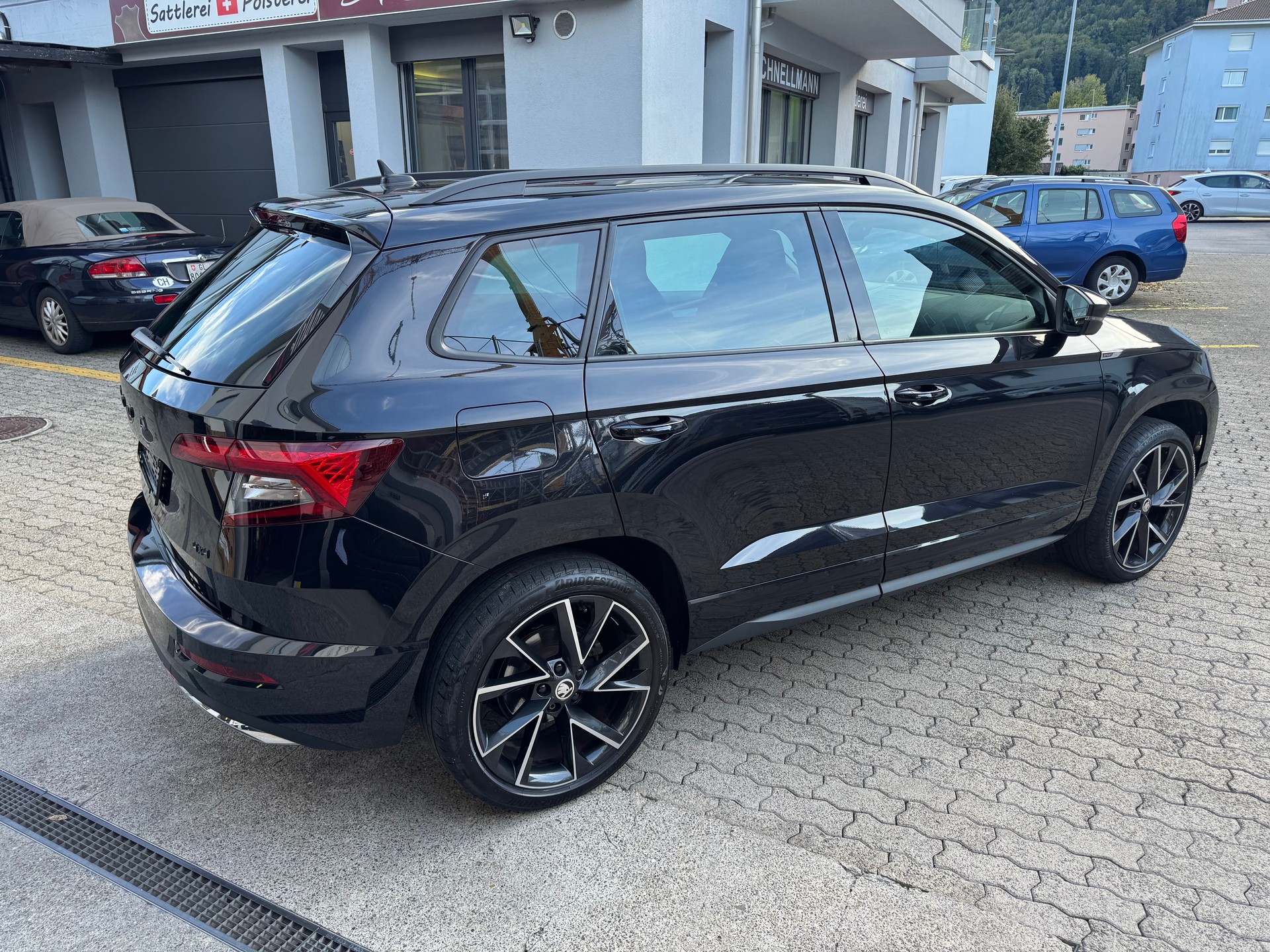 SKODA Karoq 2.0 TSI SportLine 4x4 DSG-image-4