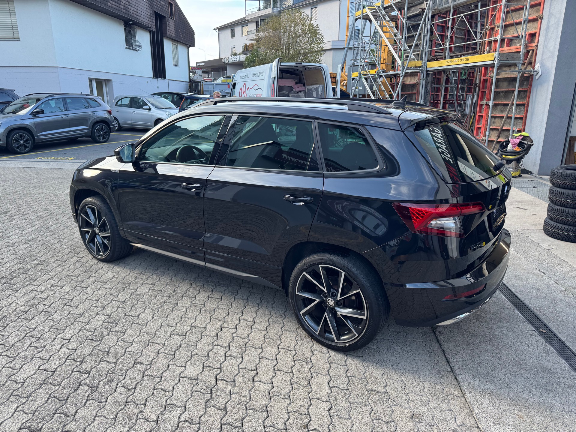 SKODA Karoq 2.0 TSI SportLine 4x4 DSG-image-6
