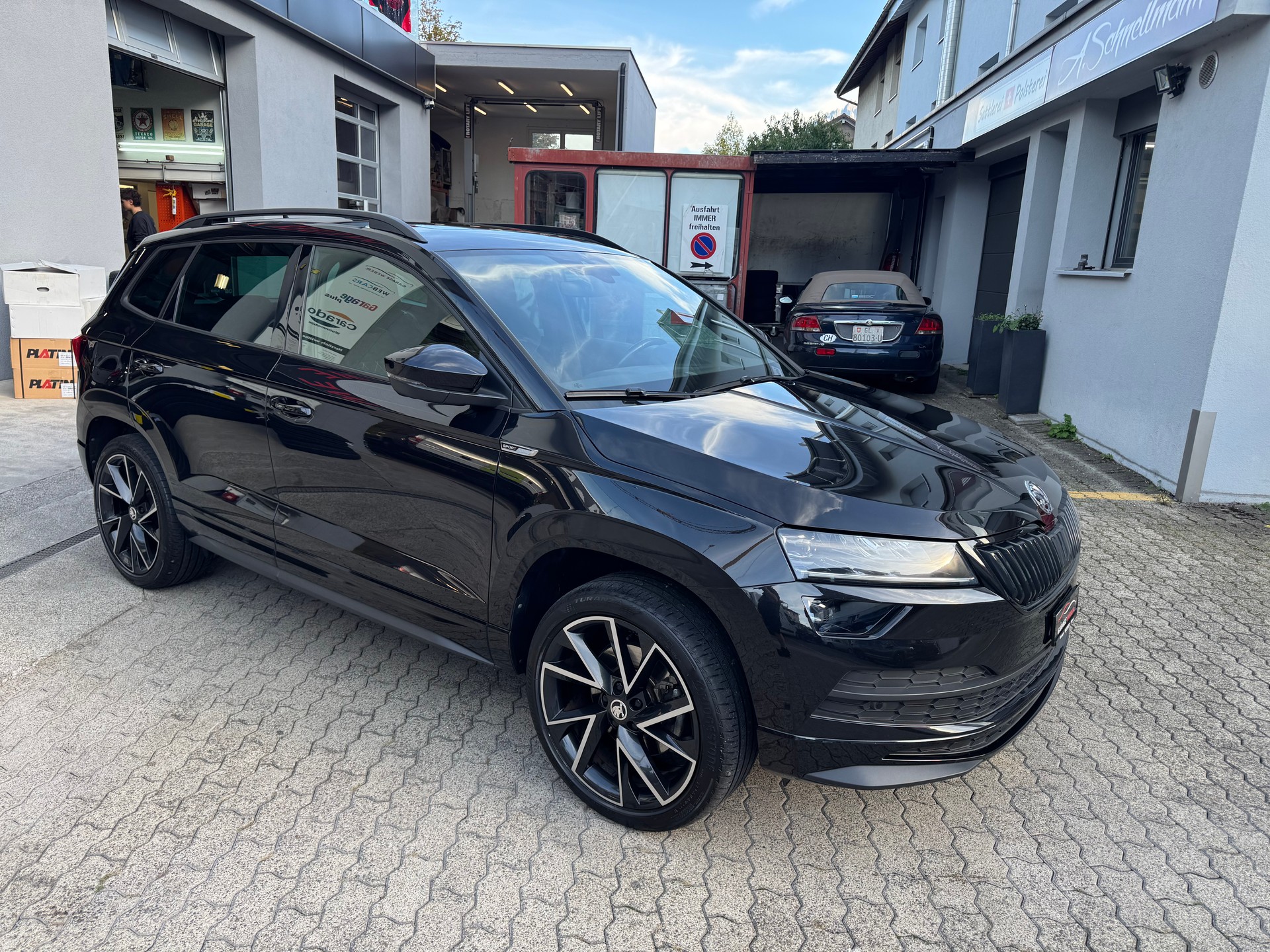 SKODA Karoq 2.0 TSI SportLine 4x4 DSG-image-3