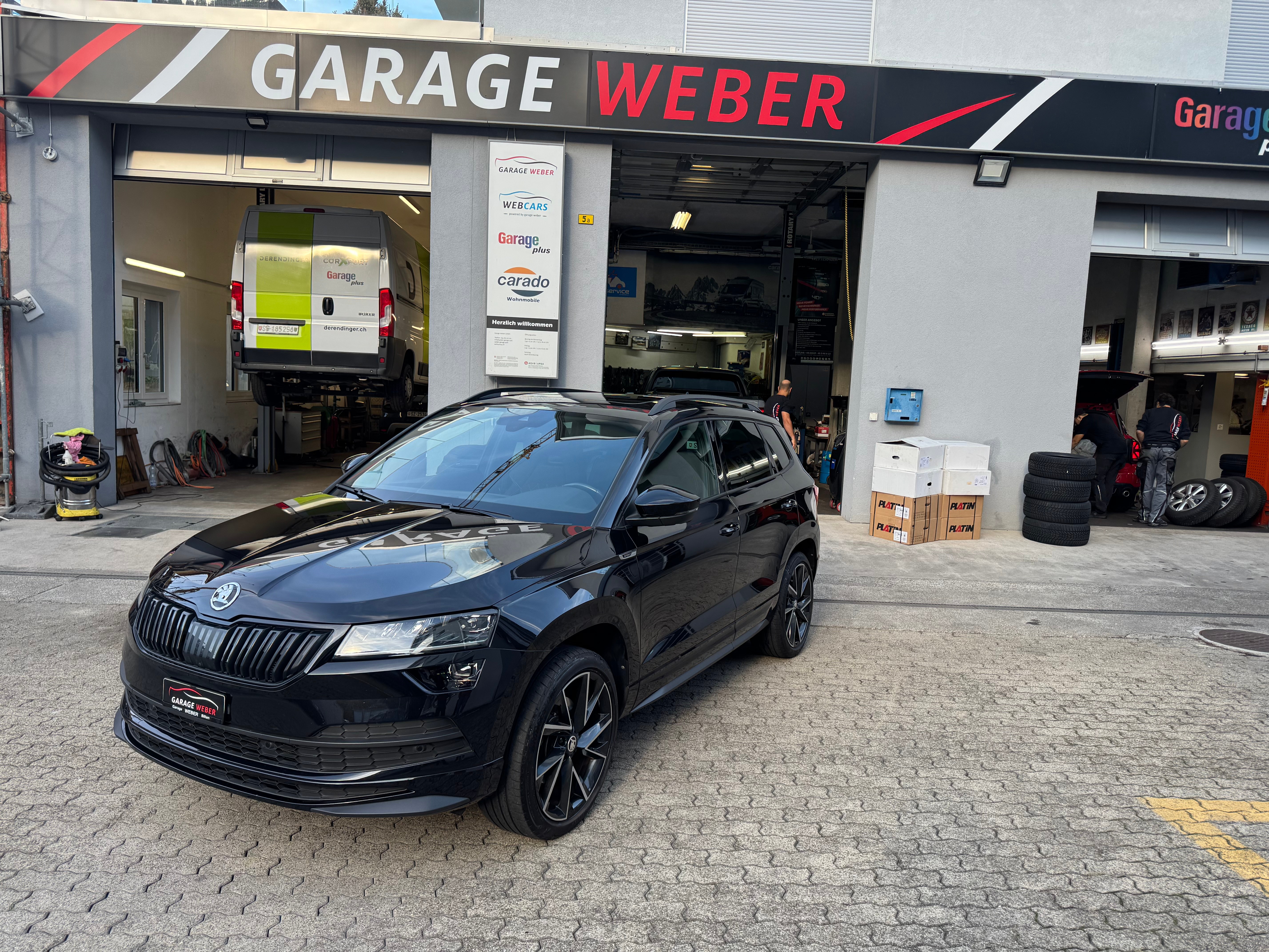 Car photo