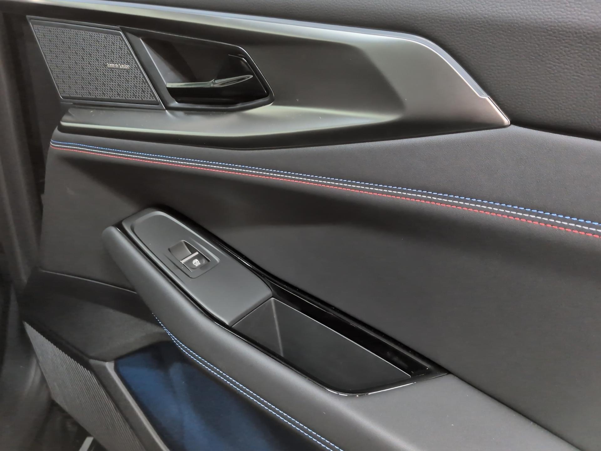 RENAULT Rafale 1.2 E-Tech Hybrid 200 Esprit Alpine-image-23