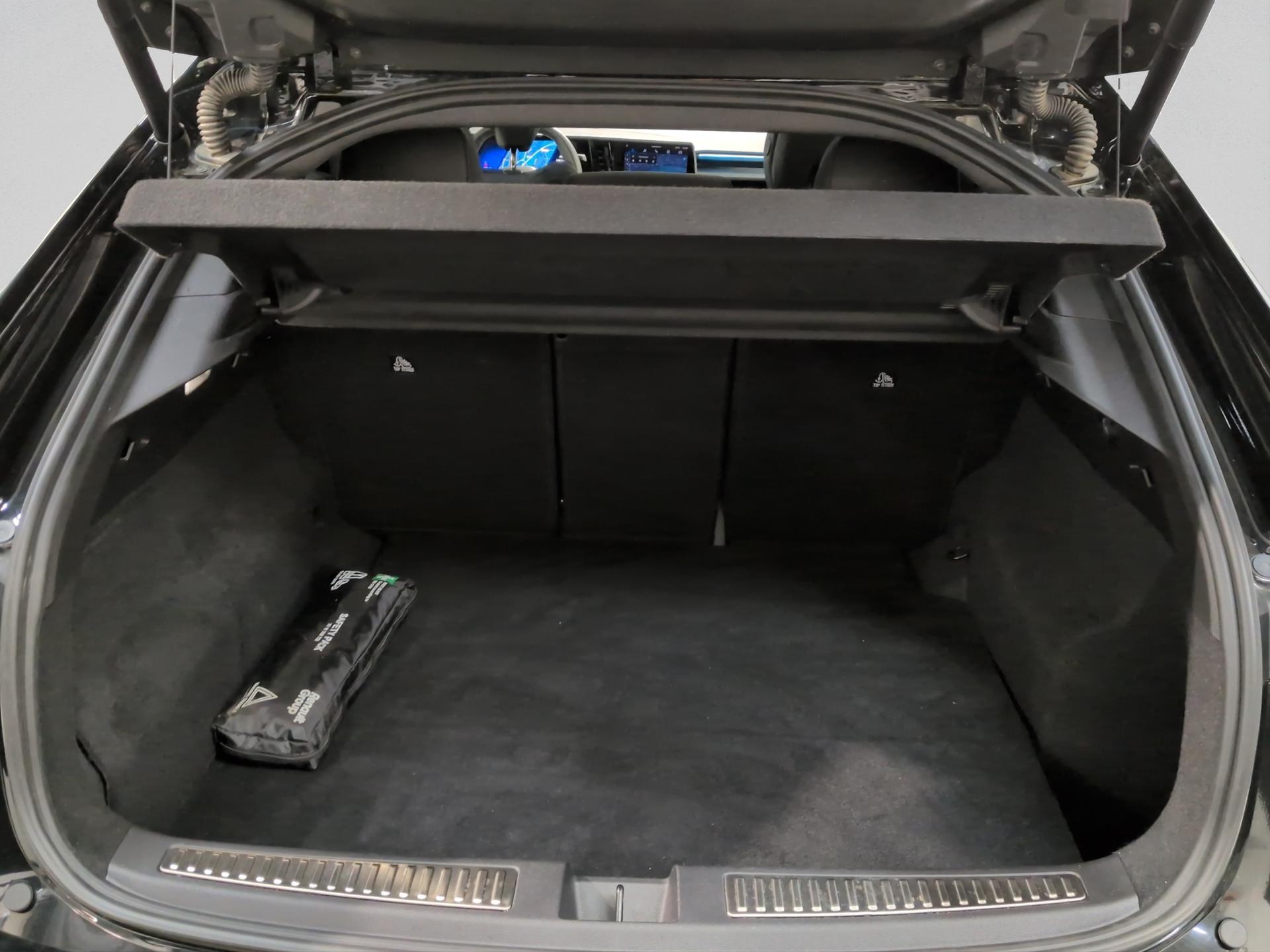 RENAULT Rafale 1.2 E-Tech Hybrid 200 Esprit Alpine-image-15