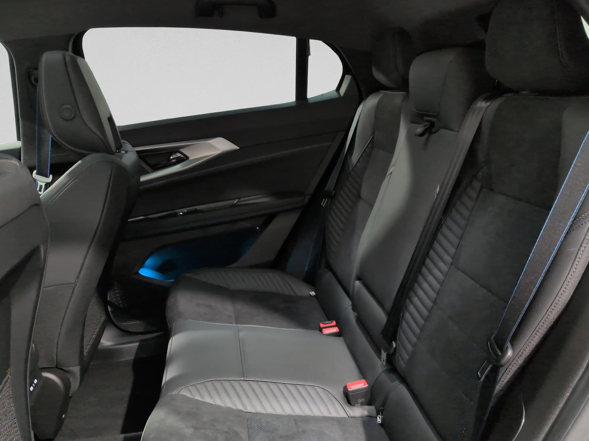 RENAULT Rafale 1.2 E-Tech Hybrid 200 Esprit Alpine-image-14