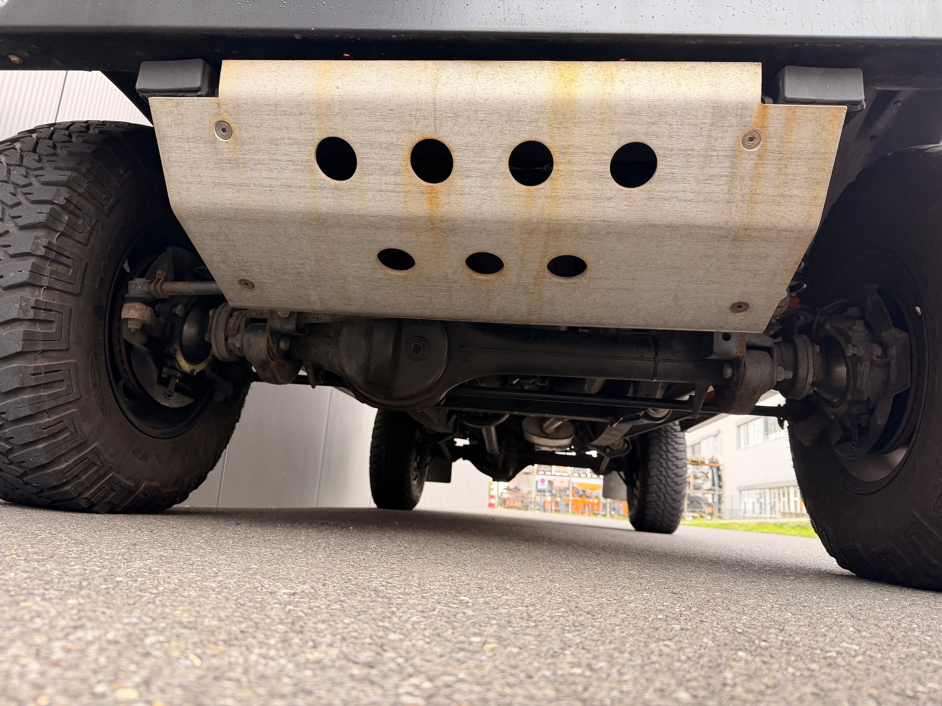 LAND ROVER Defender 110 300TDi "G4"-image-12