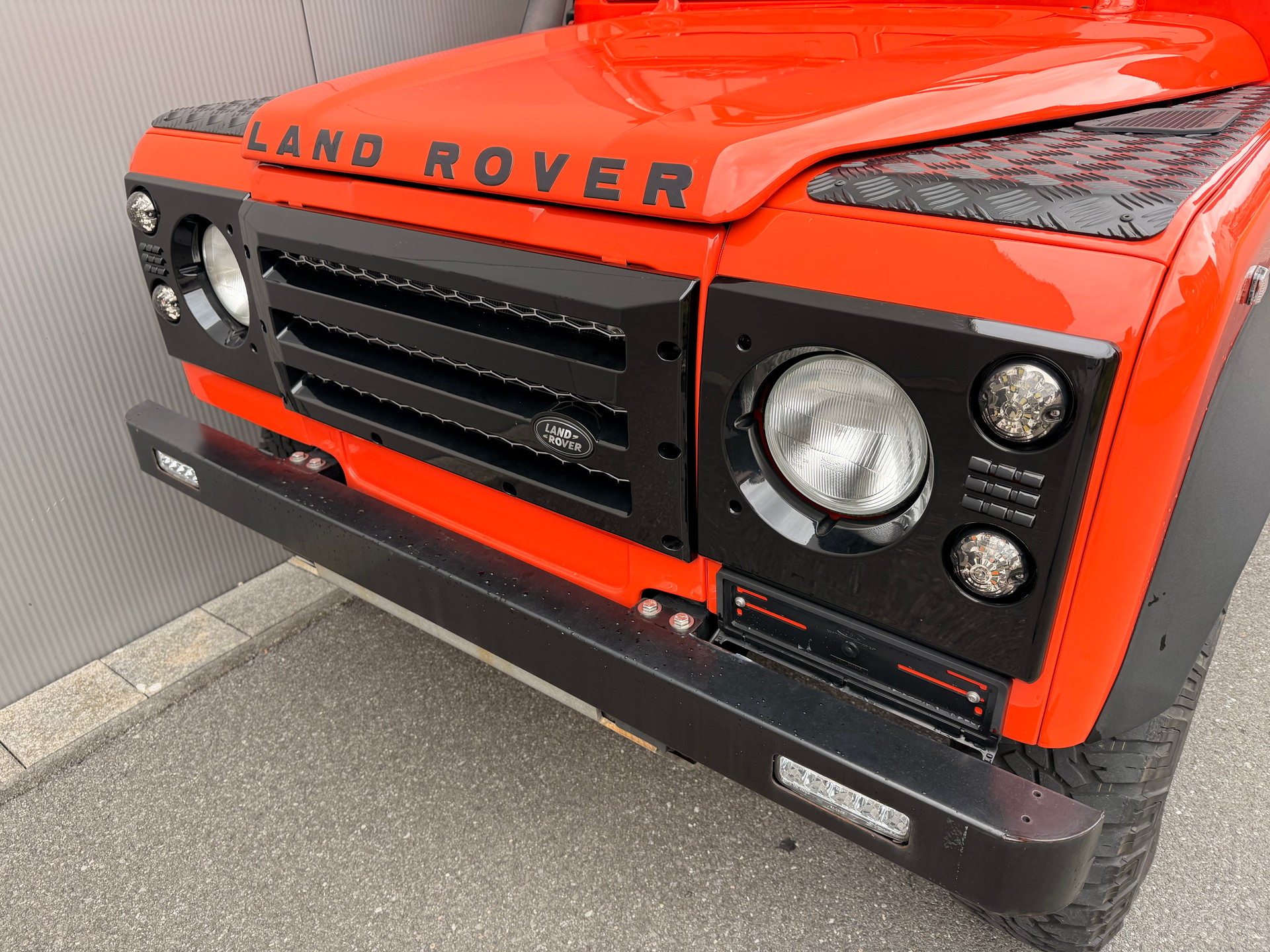 LAND ROVER Defender 110 300TDi "G4"-image-20