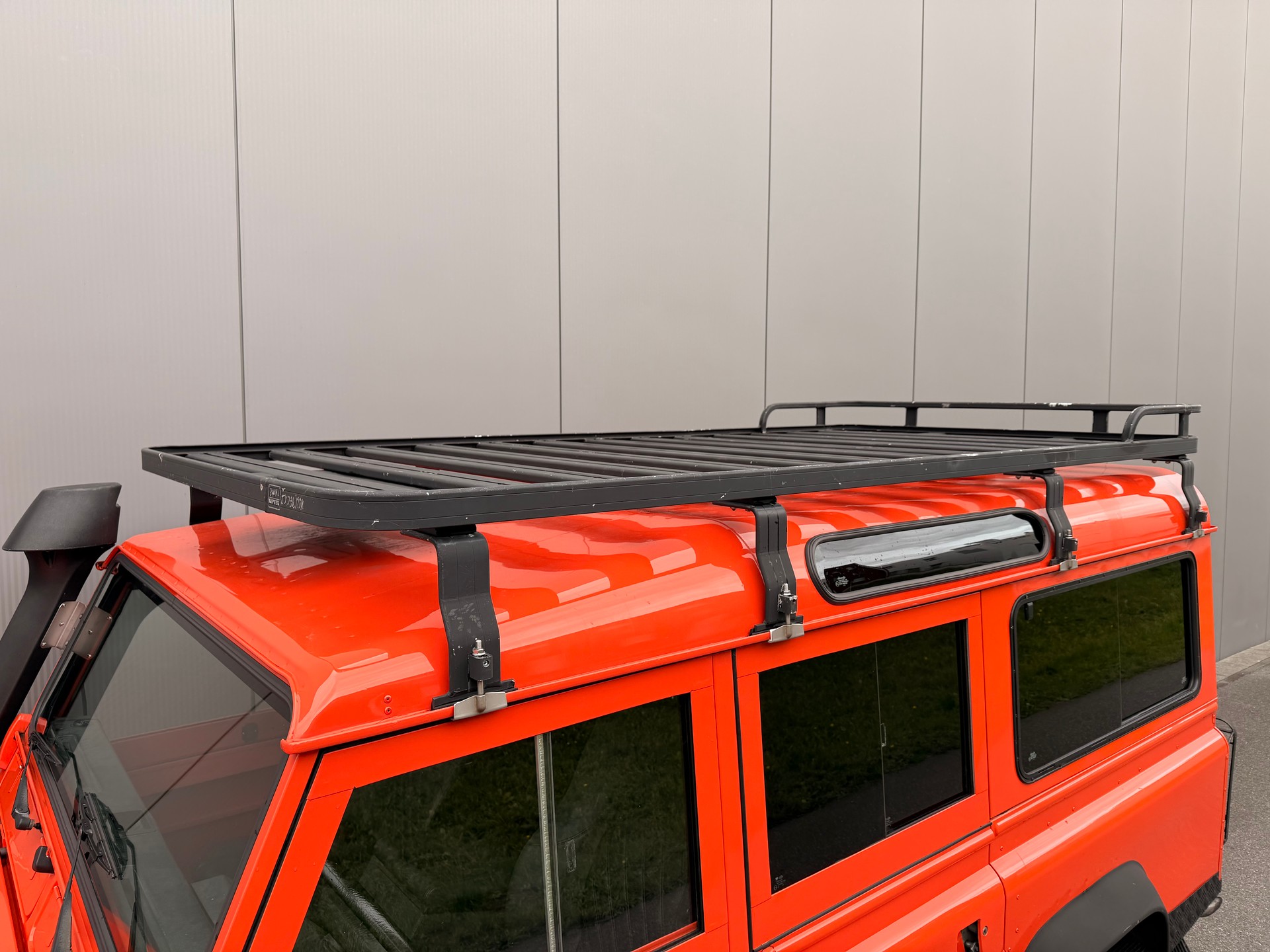 LAND ROVER Defender 110 300TDi "G4"-image-22