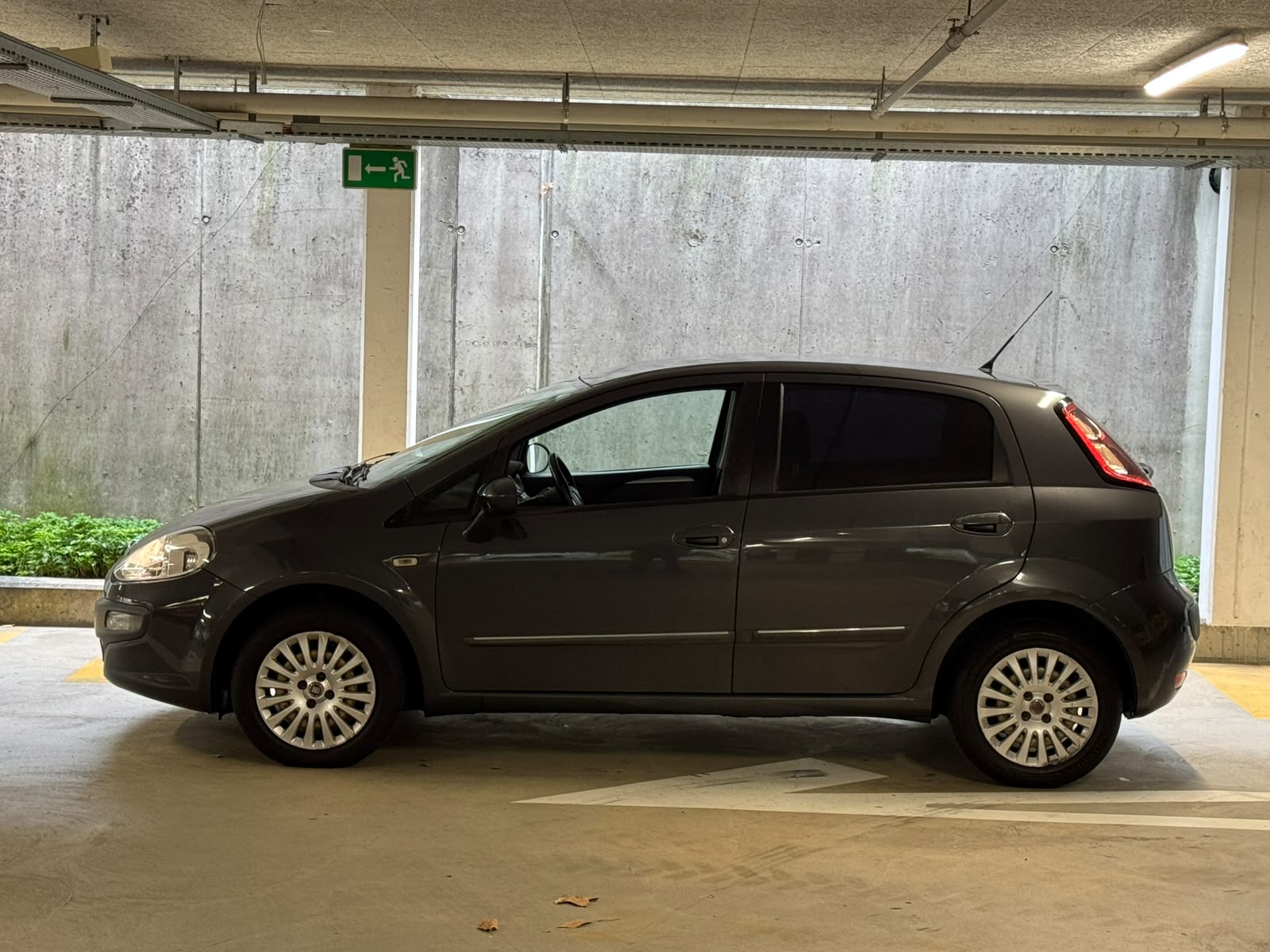 FIAT Punto 1.4 Dynamic-image-2