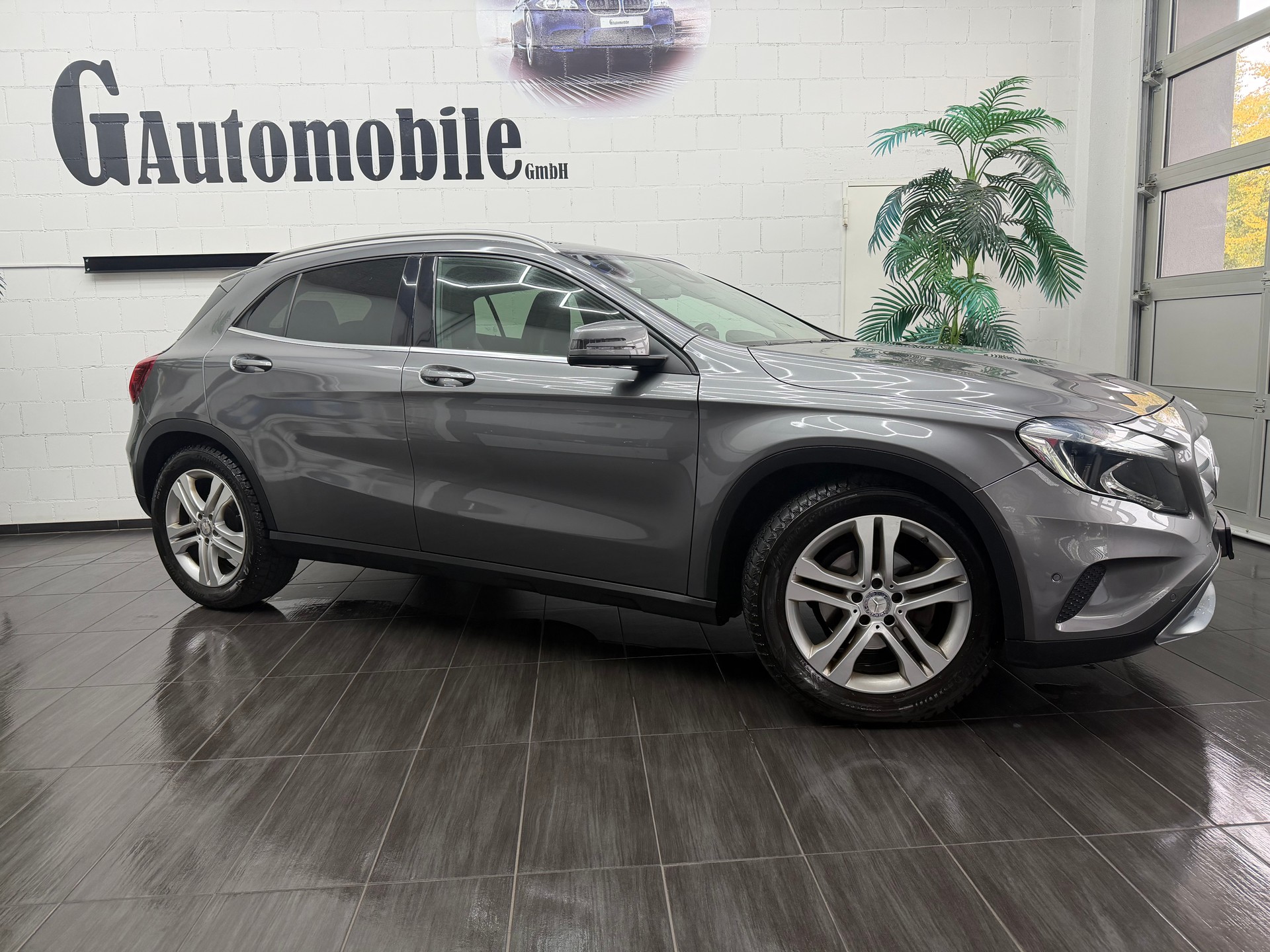 MERCEDES-BENZ GLA 200 7G-DCT ⭐️-image-2