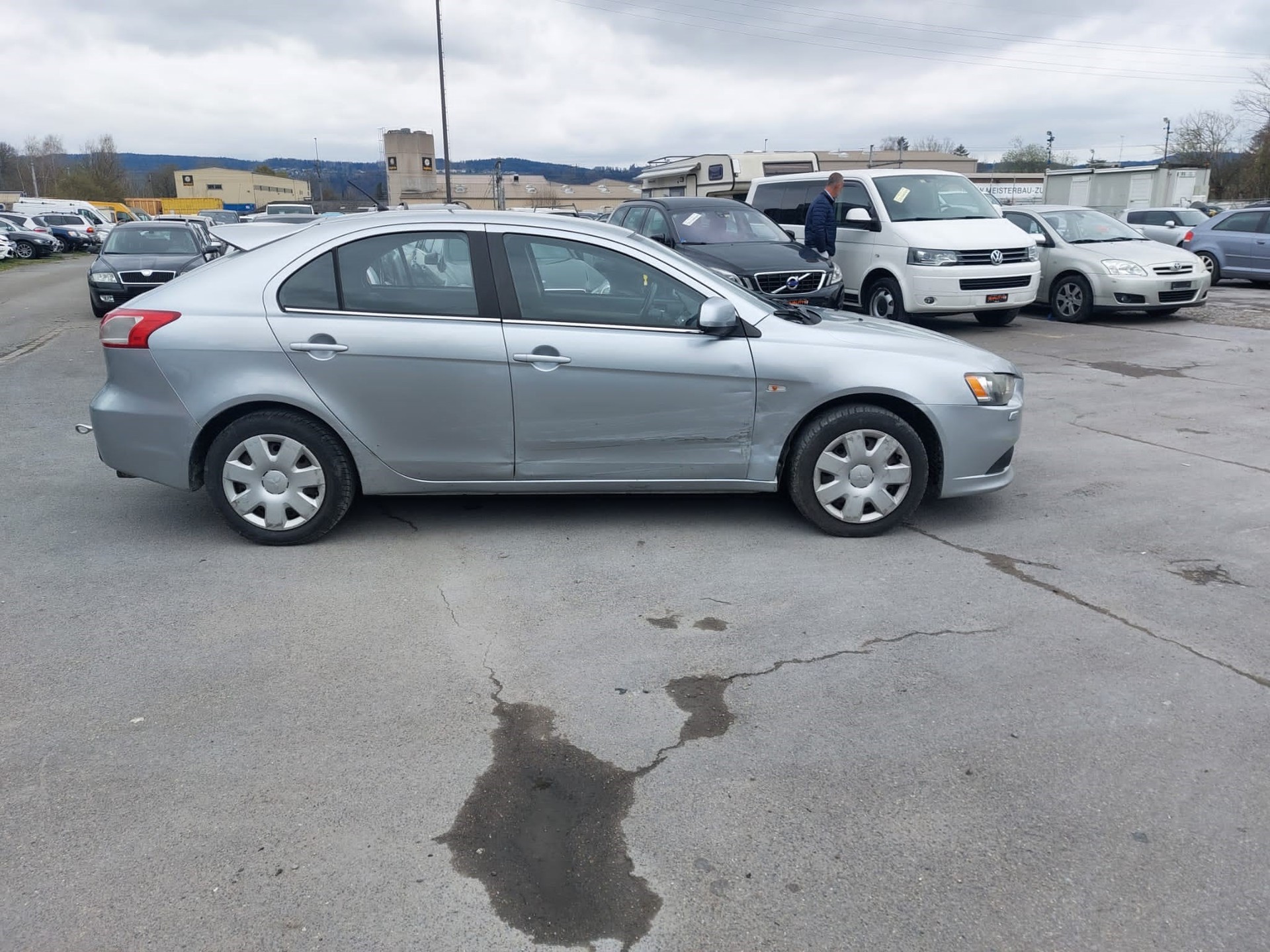 MITSUBISHI Lancer Sportback 2.0 DID Intense-showroom-element-3