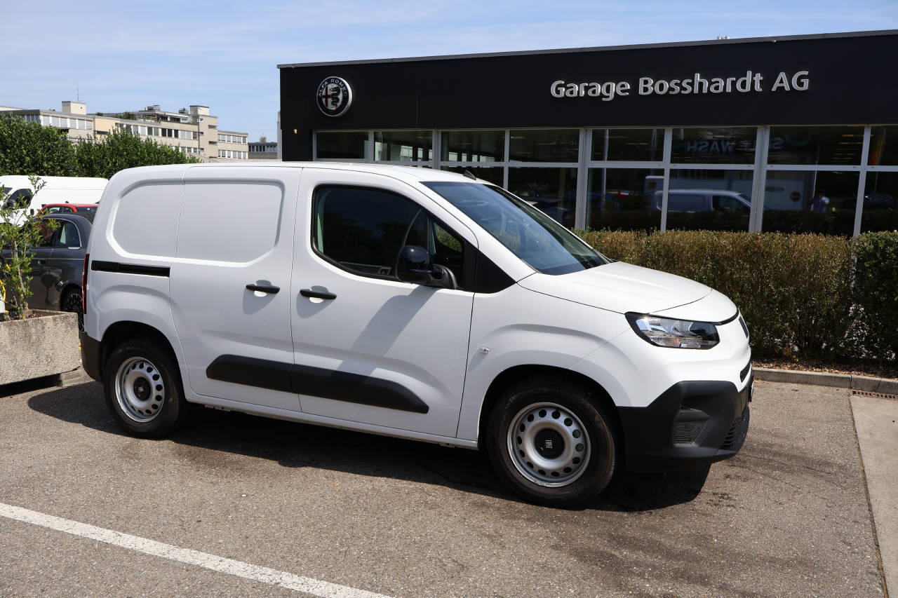 FIAT E-Doblo Kaw. L1 50 kWh Easy Pro-image-1