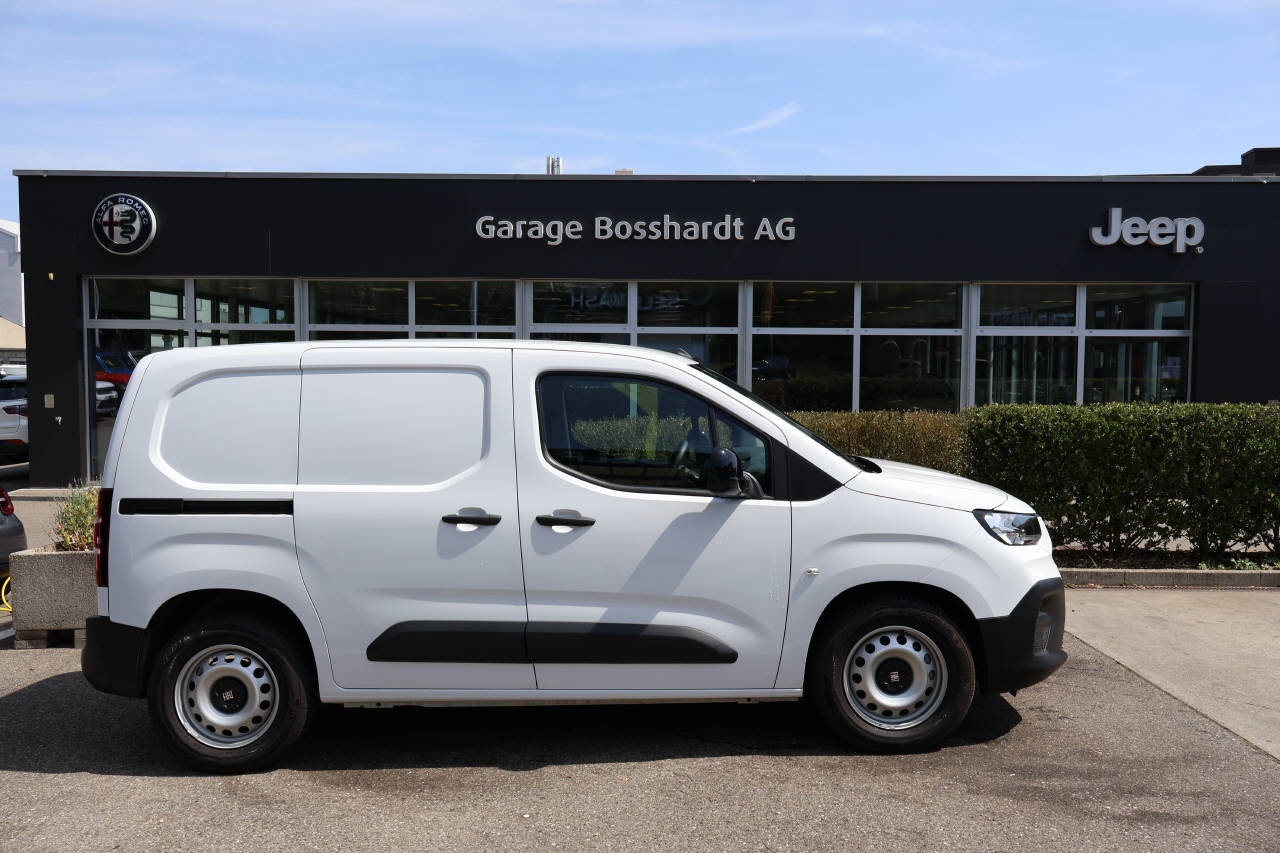 FIAT E-Doblo Kaw. L1 50 kWh Easy Pro