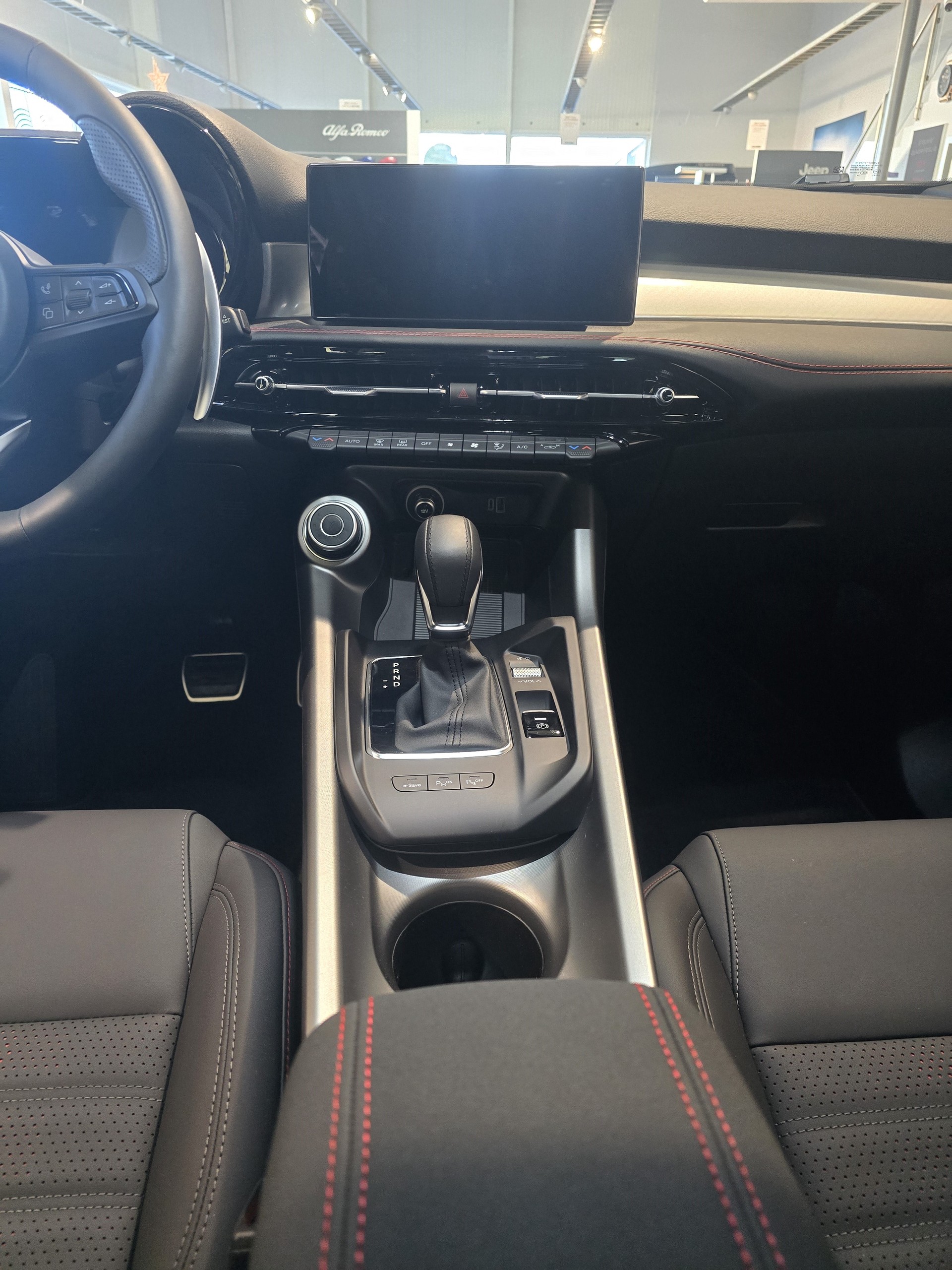 ALFA ROMEO Tonale 1.3 Plug-in-Hybrid Q4 Tributo Italiano-image-7