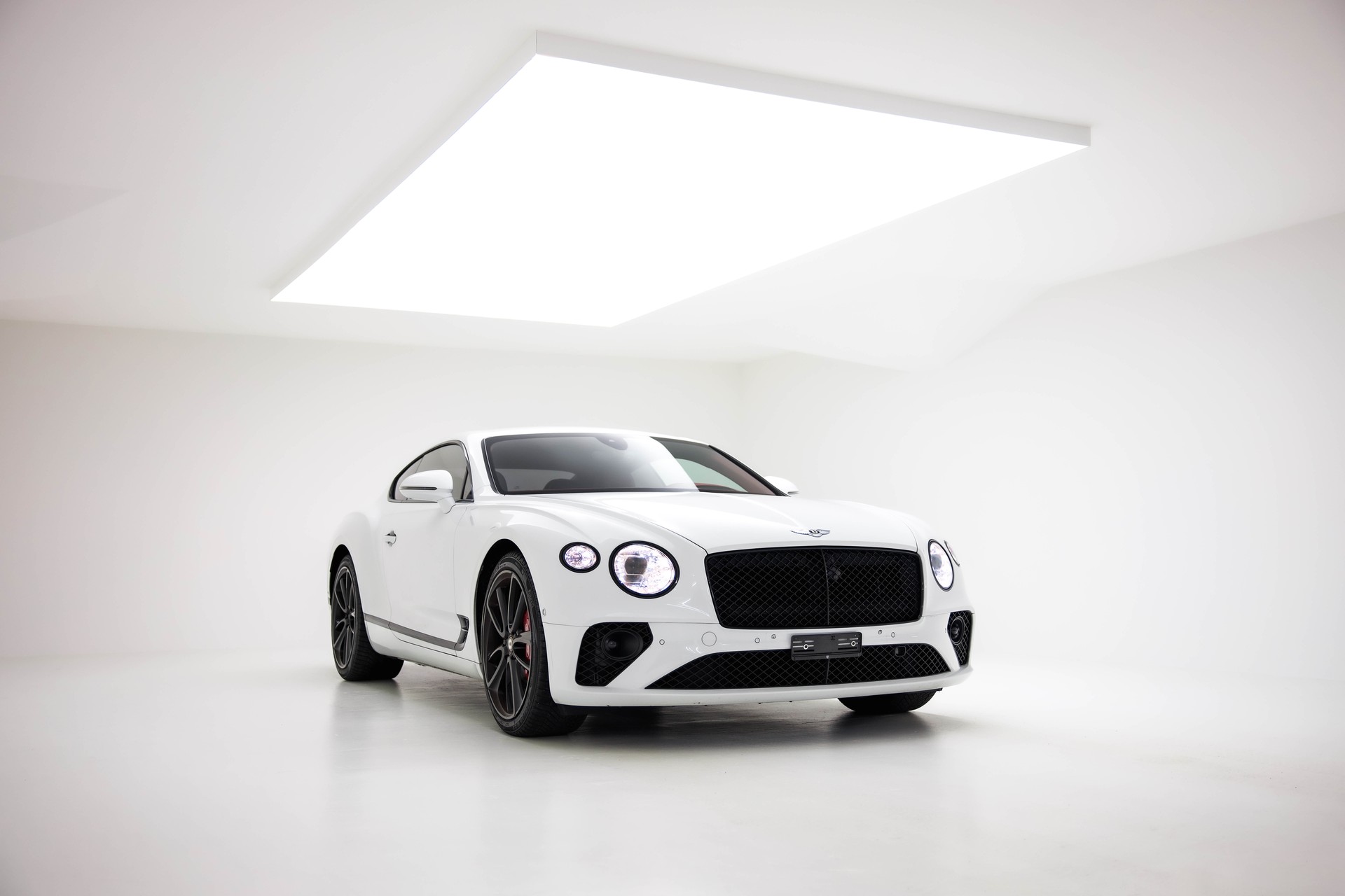 BENTLEY Continental GT 6.0 W12-image-5