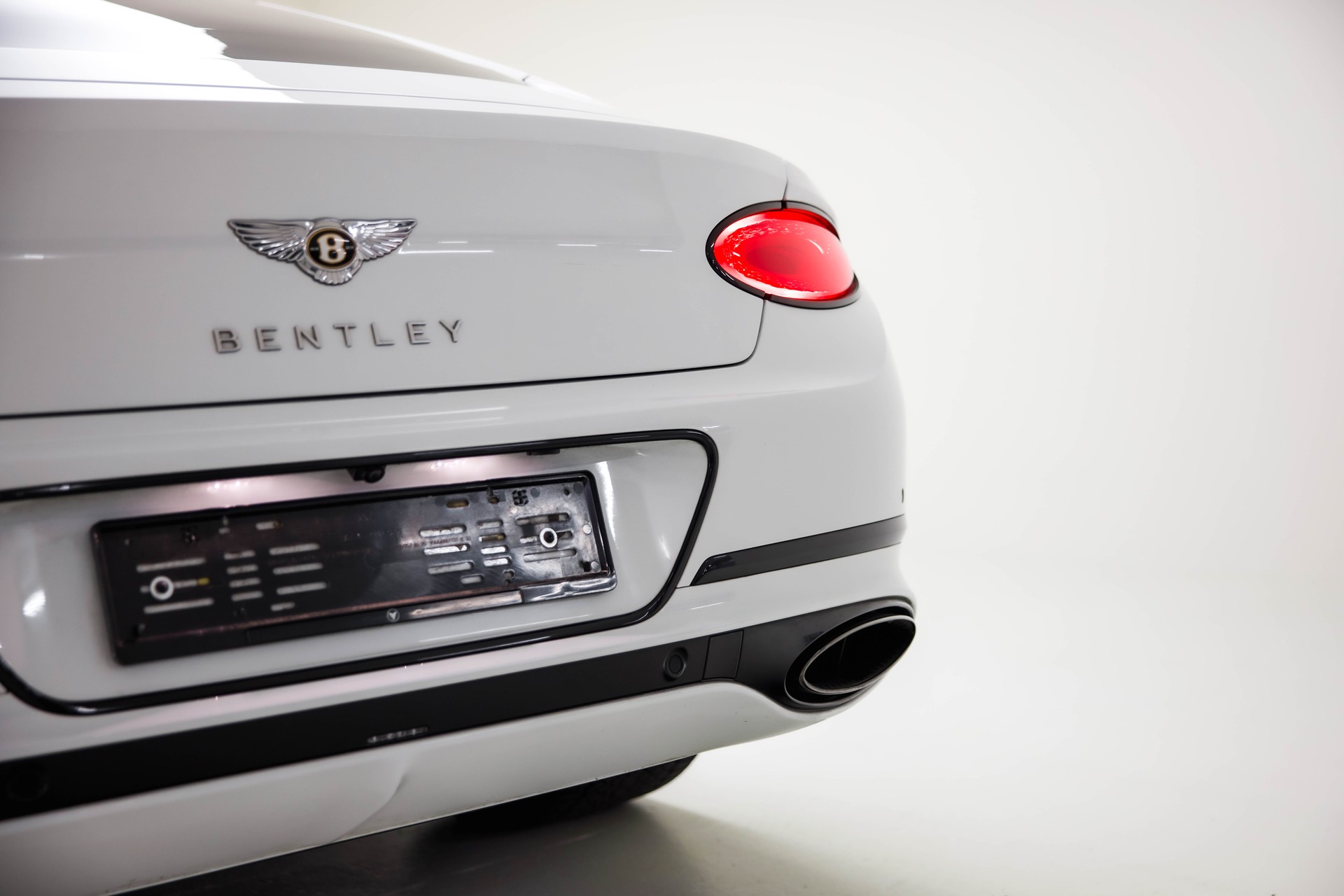 BENTLEY Continental GT 6.0 W12-image-17