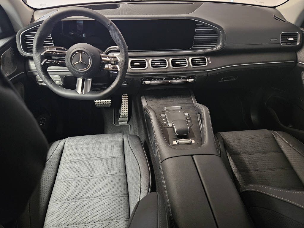 MERCEDES-BENZ GLE 300 d 4Matic AMG Line-image-7