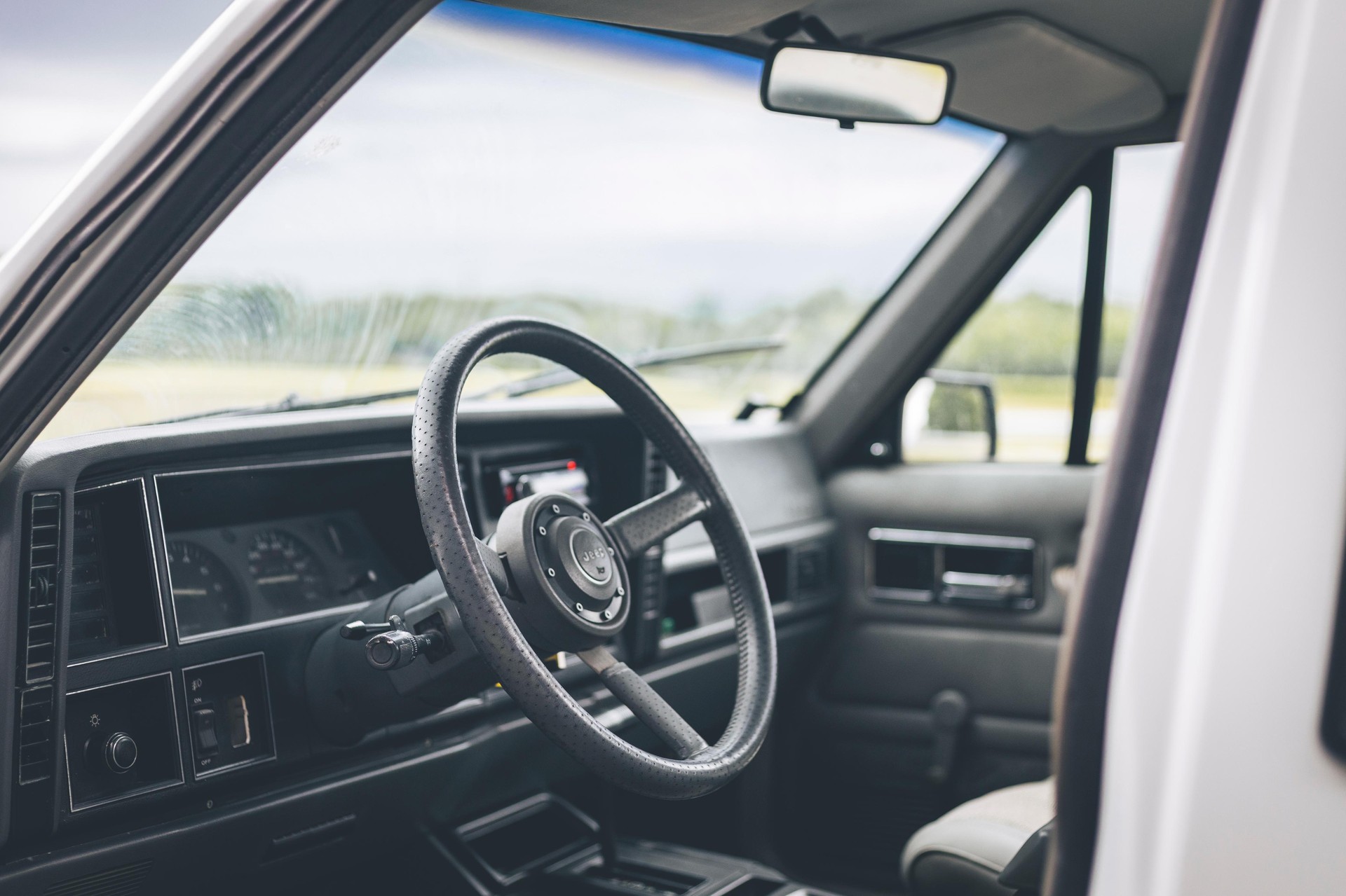 JEEP Comanche MJ-image-15
