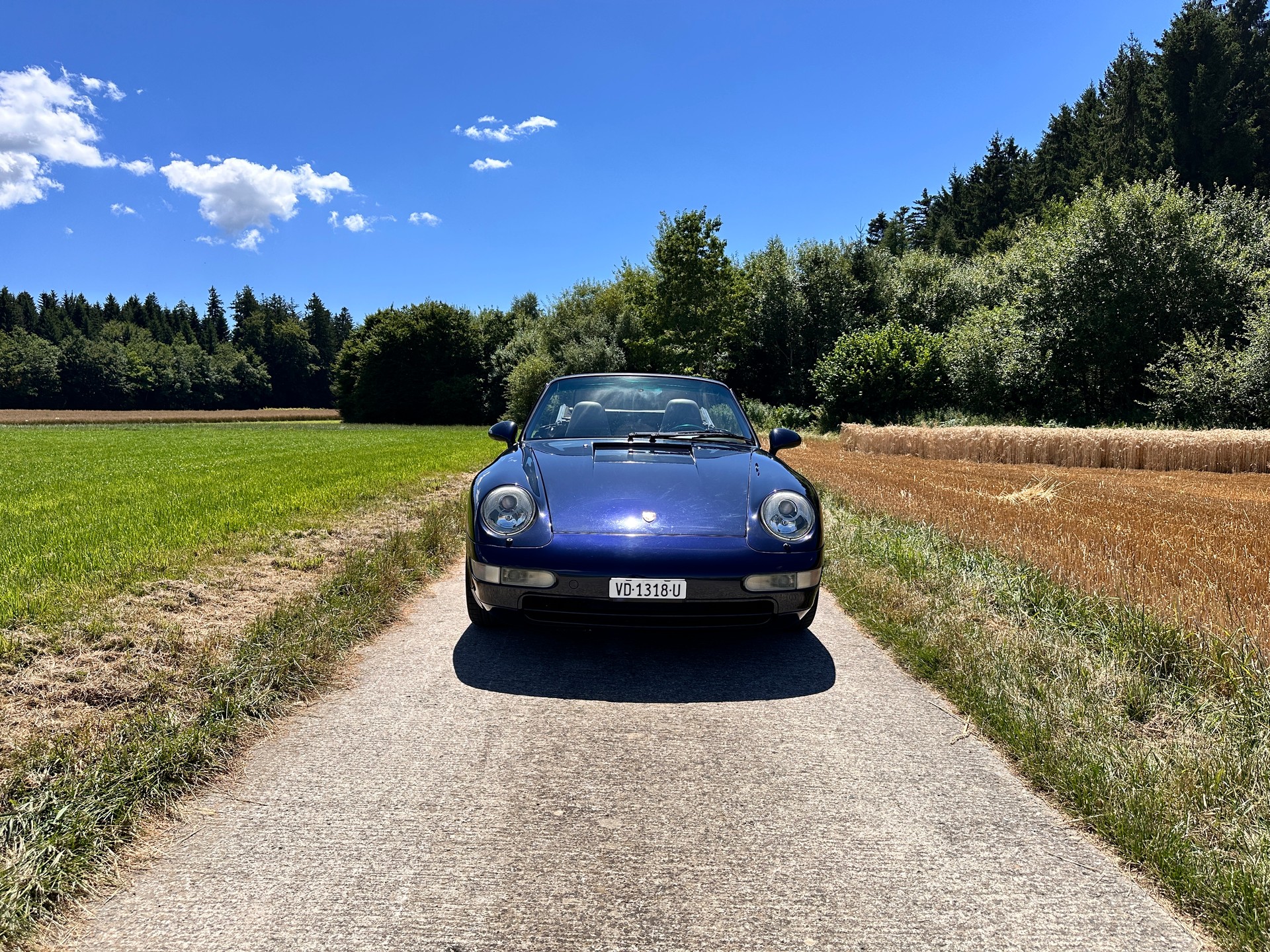 PORSCHE 911 Carrera 4 Cabrio-image-1