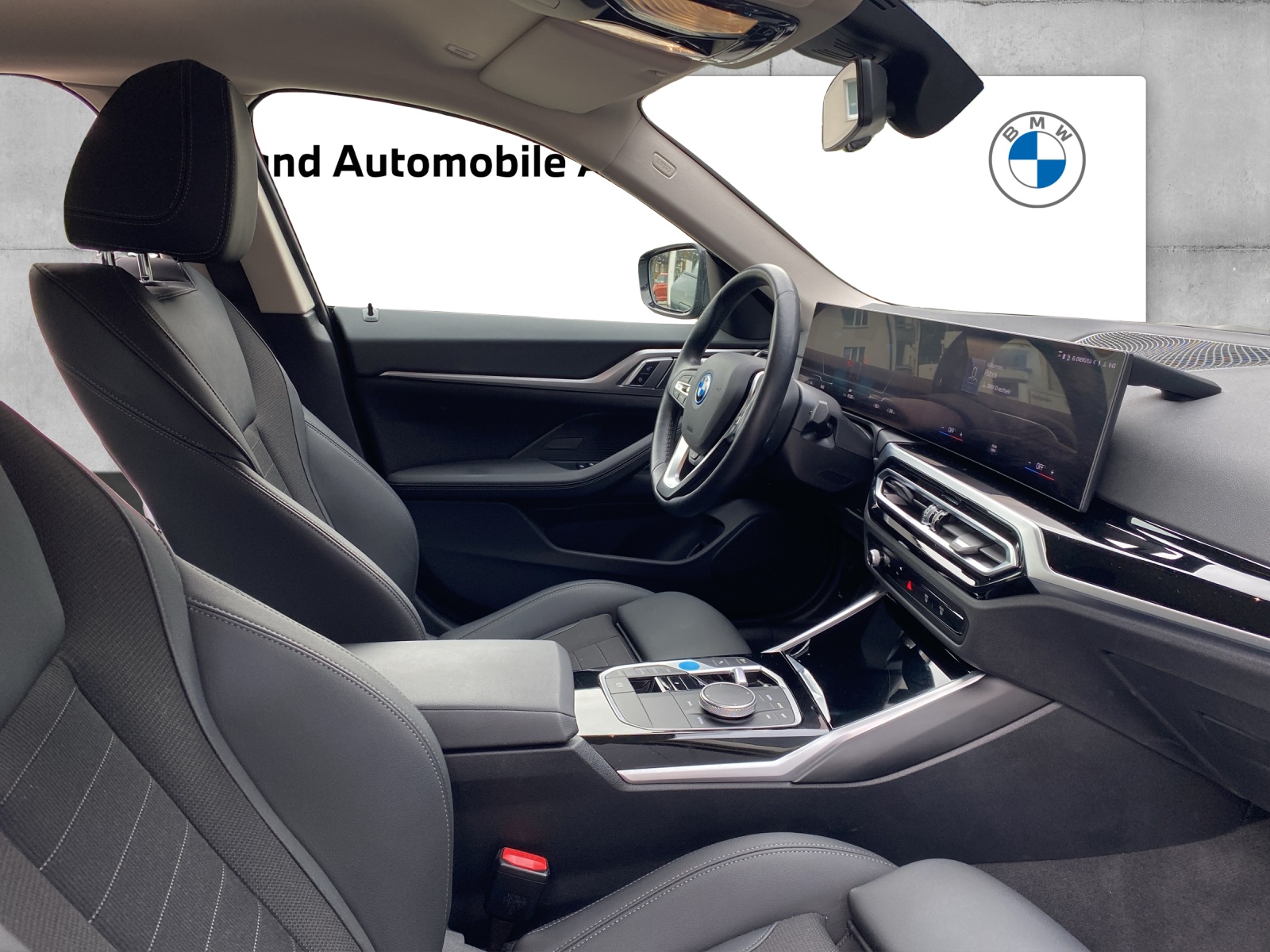 BMW i4 eDrive35-image-12